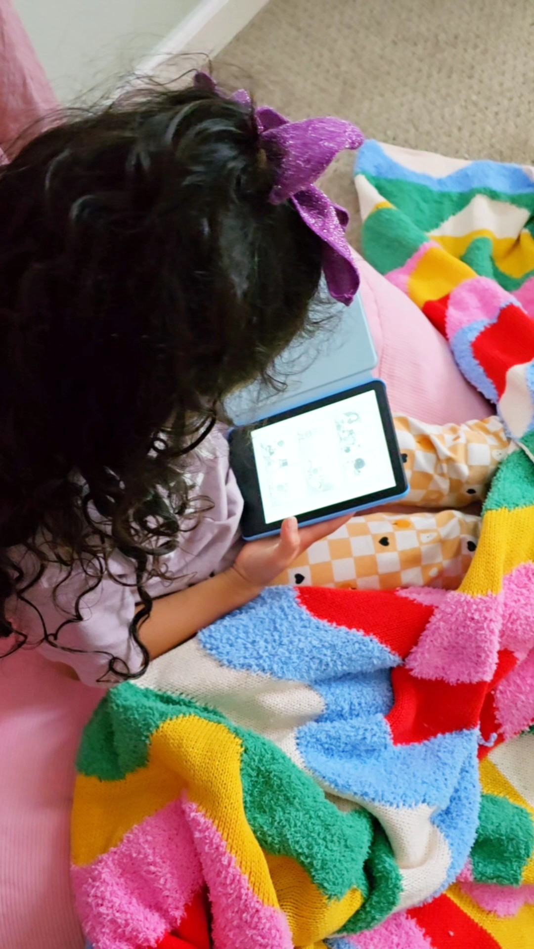 #AD Fall Break Mom HackFall break can be tricky with balancing the kids’ screen-time needing to get things done. The Amazon Fire HD 10 Kids and Kindle Kids keep things fun and educational with Amazon Kids+. The kids explore age-appropriate books, games, and videos, and I can manage it all with screen time limits, bonus time, and the Parent Dashboard. Both devices come with 1 year of Amazon Kids+ and are available now at @Target Check them out to make screen time smarter in your home!#Target #TargetPartner @Shop.LTK #liketkit

#LTKGiftGuide #LTKFamily #LTKKids