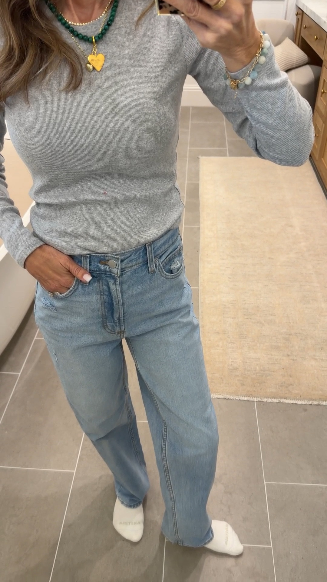 Viral favorite target jeans that look designer.  I’m 5’6”. A great option and will be better after washed.

Wearing a 2 with room, might shirk when wash though.
-grey top I size up to M
-sequin Jewerly code Tammy20