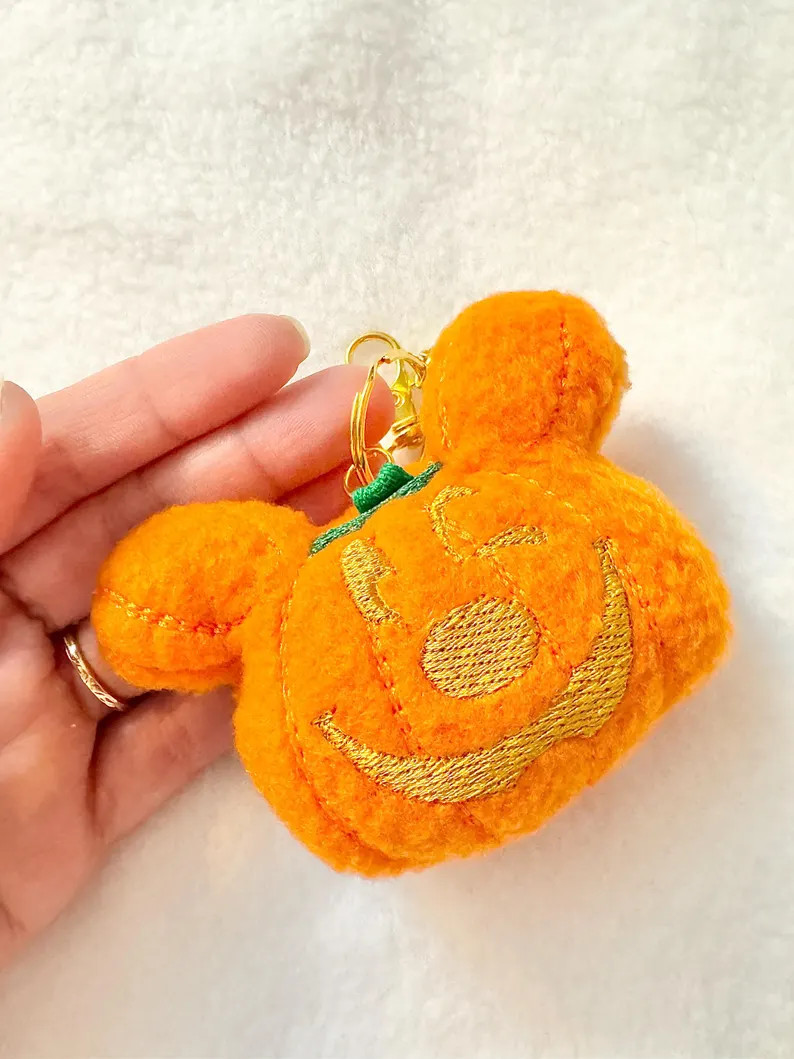 Pumpkin Mickey/ Blinky/ Mickey/ Mickey Mouse pumpkin/ bag charm/ keychain | Etsy (Global)