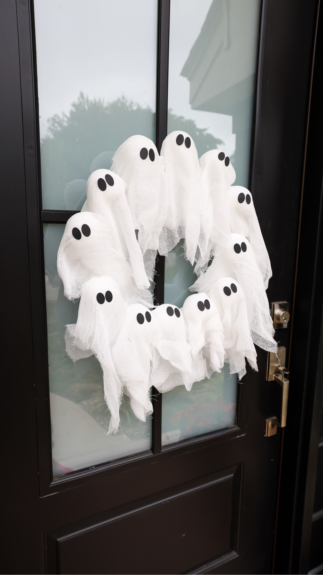 Ghost wreath DIY! 

#LTKSeasonal