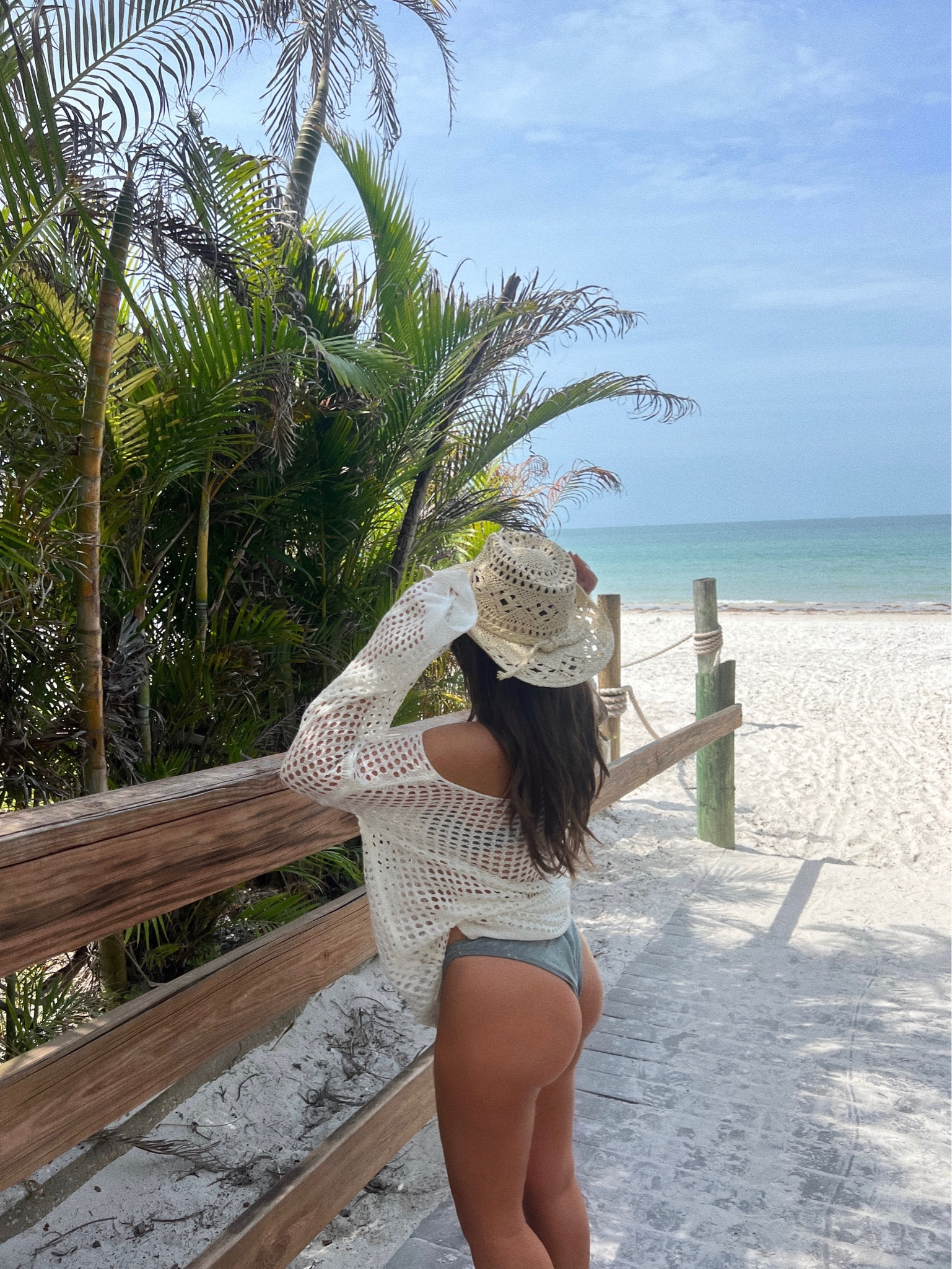 beach day 🐚

#LTKswim #LTKSeasonal #LTKfit