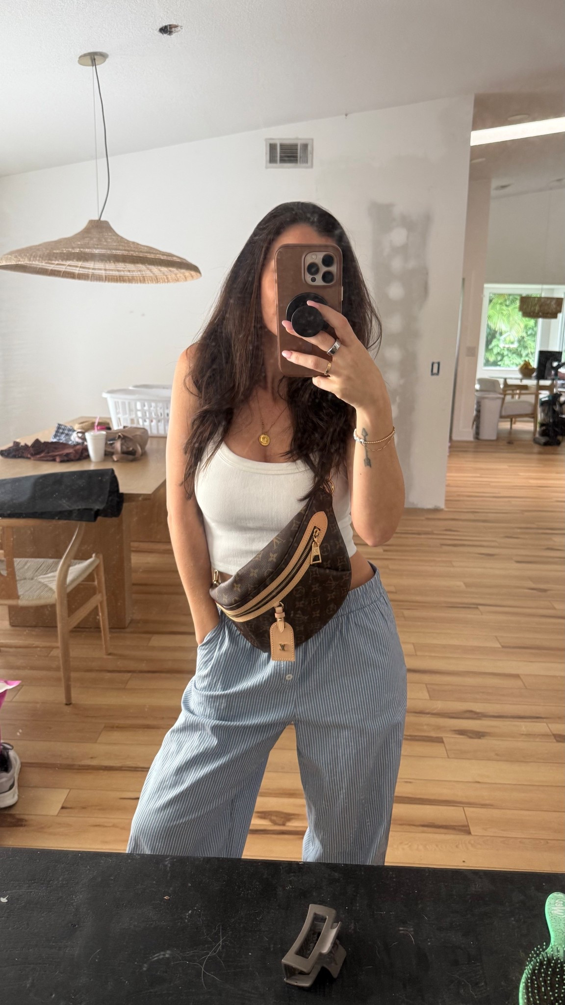 these in style boxer pants are all the rage and I can officially say they live up to the hype! Only $20!!!!
wearing size small 

#boxer #boxerpants #pants #instyle #casual #casualootd #ootd #datenight #movienight 

#LTKSaleAlert #LTKStyleTip #LTKU