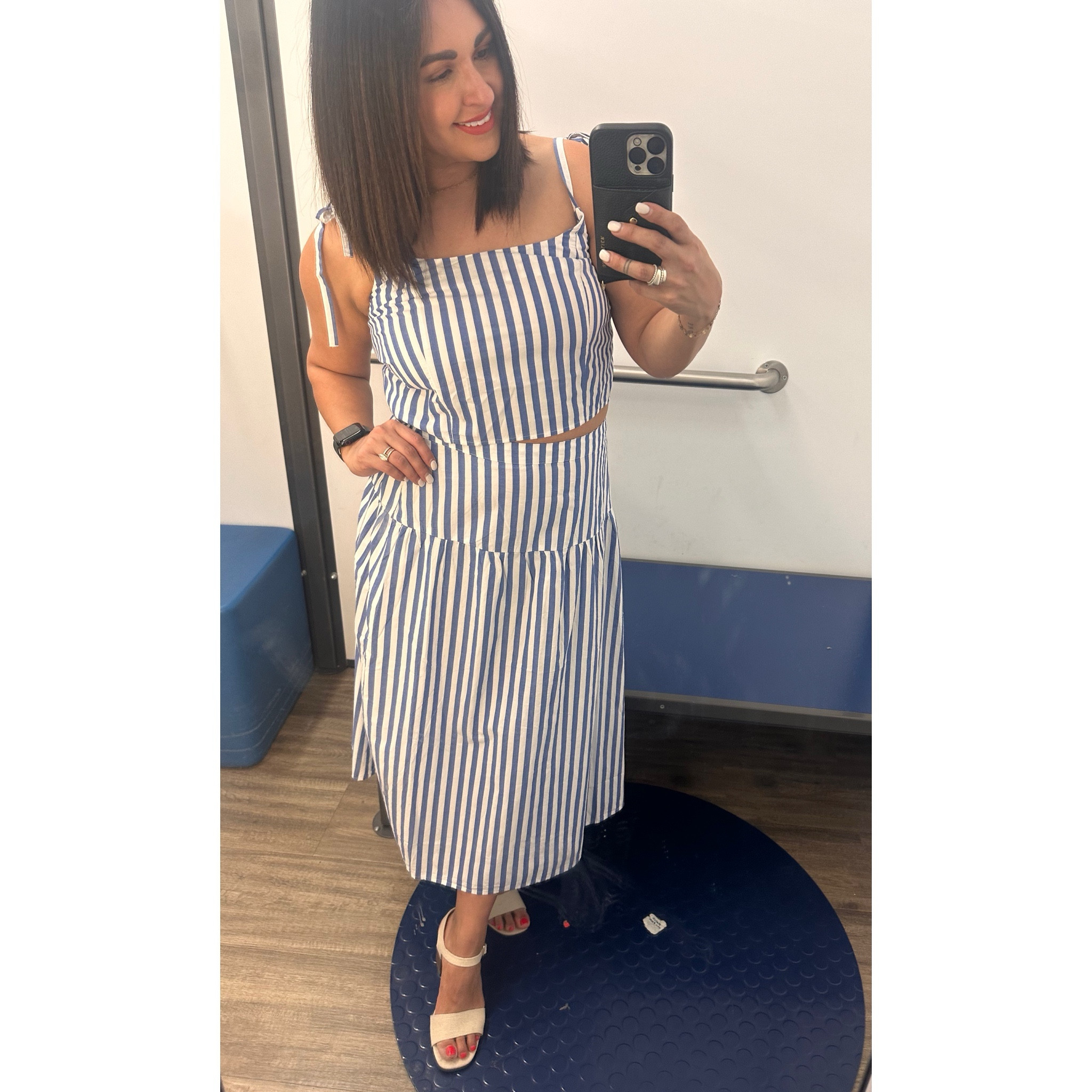 This dress needs a vacation. Cute for a cover up or a fun dinner out. Whatever you choose wear a fun heel with it  

#LTKfindsunder100 #LTKstyletip #LTKtravel