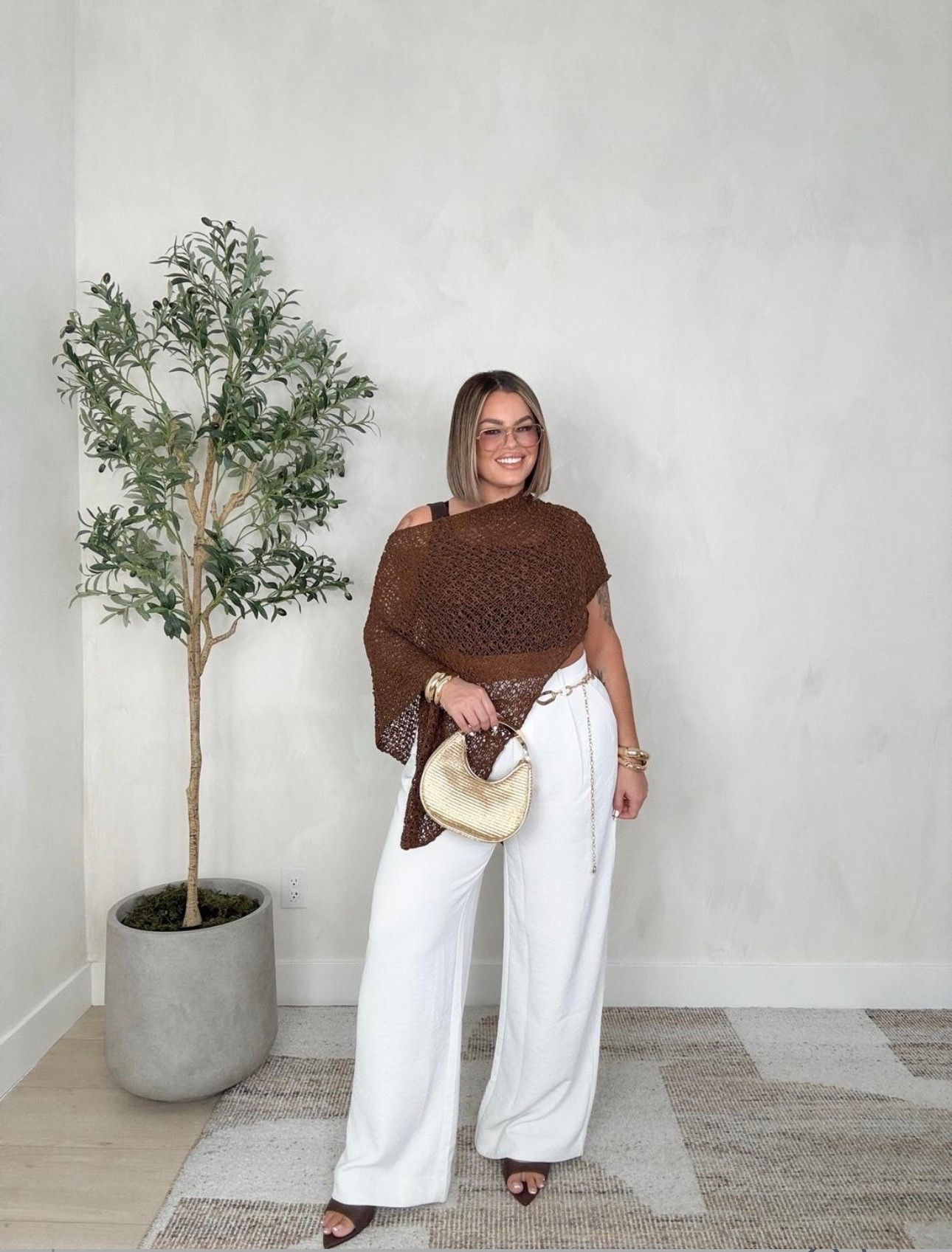 Pants size up because waist runs small I’m doing 32L
Poncho top xl 
Tank linked similar