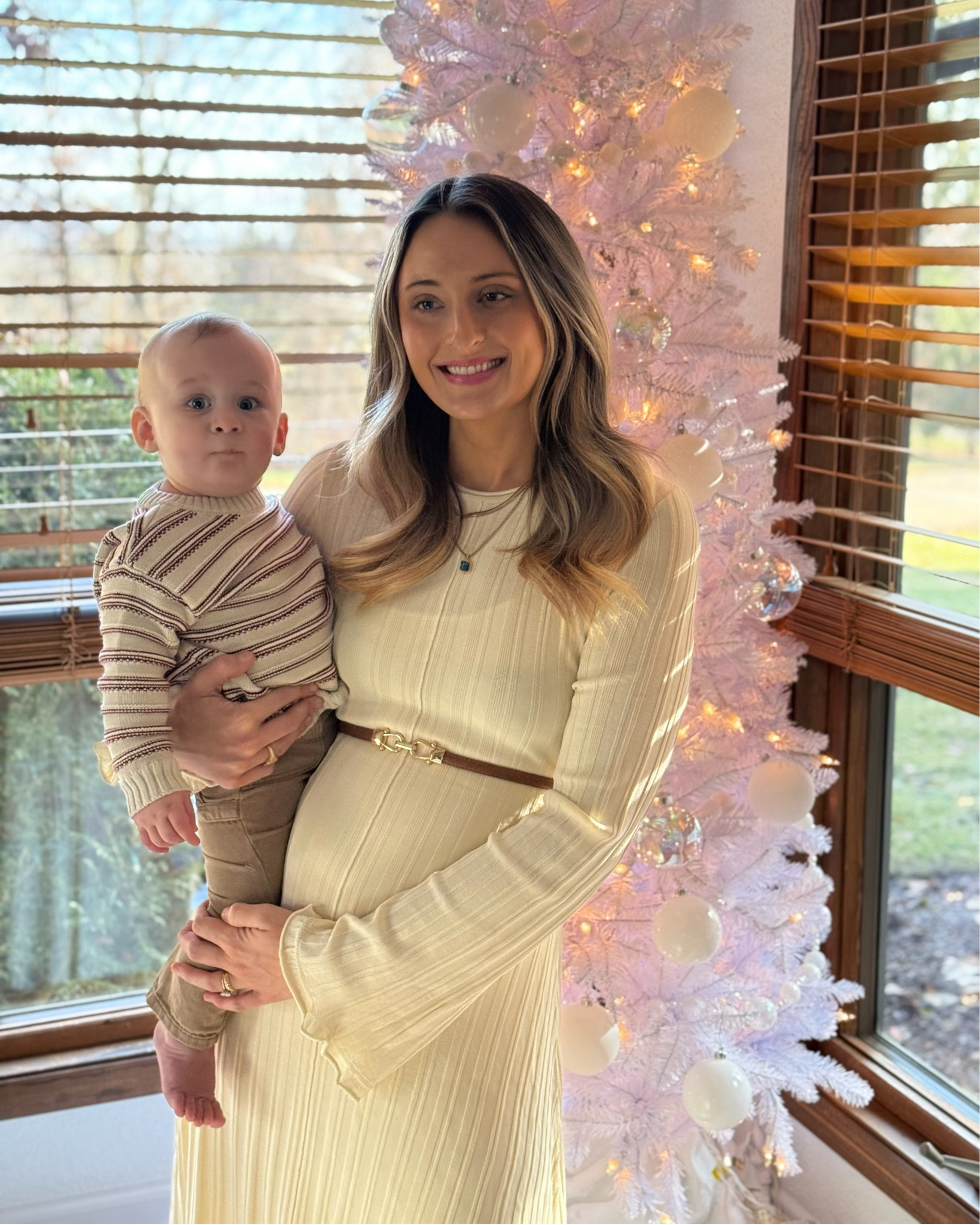 DISSH is having an extra 20% on top of their huge sale!! 

These dresses are a staple in my closet and they are on sale for $64!!! 
Perfect dress before and after baby

#LTKSaleAlert