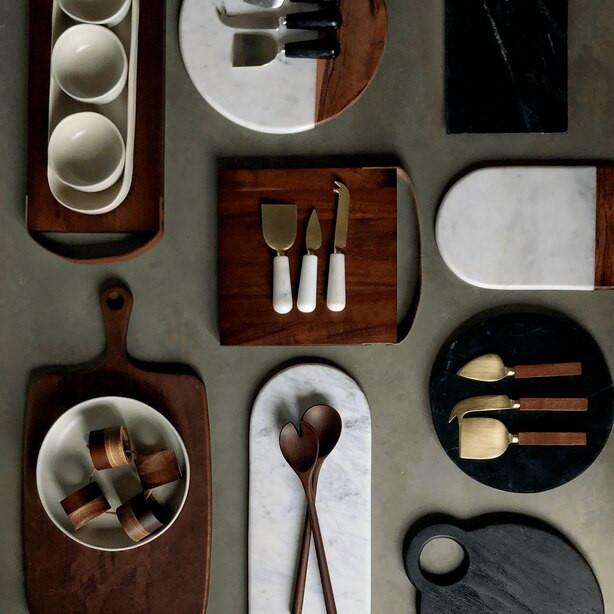 RECTANGULAR SERVING BOARD, DARK MARBLE | Indigo (CA)