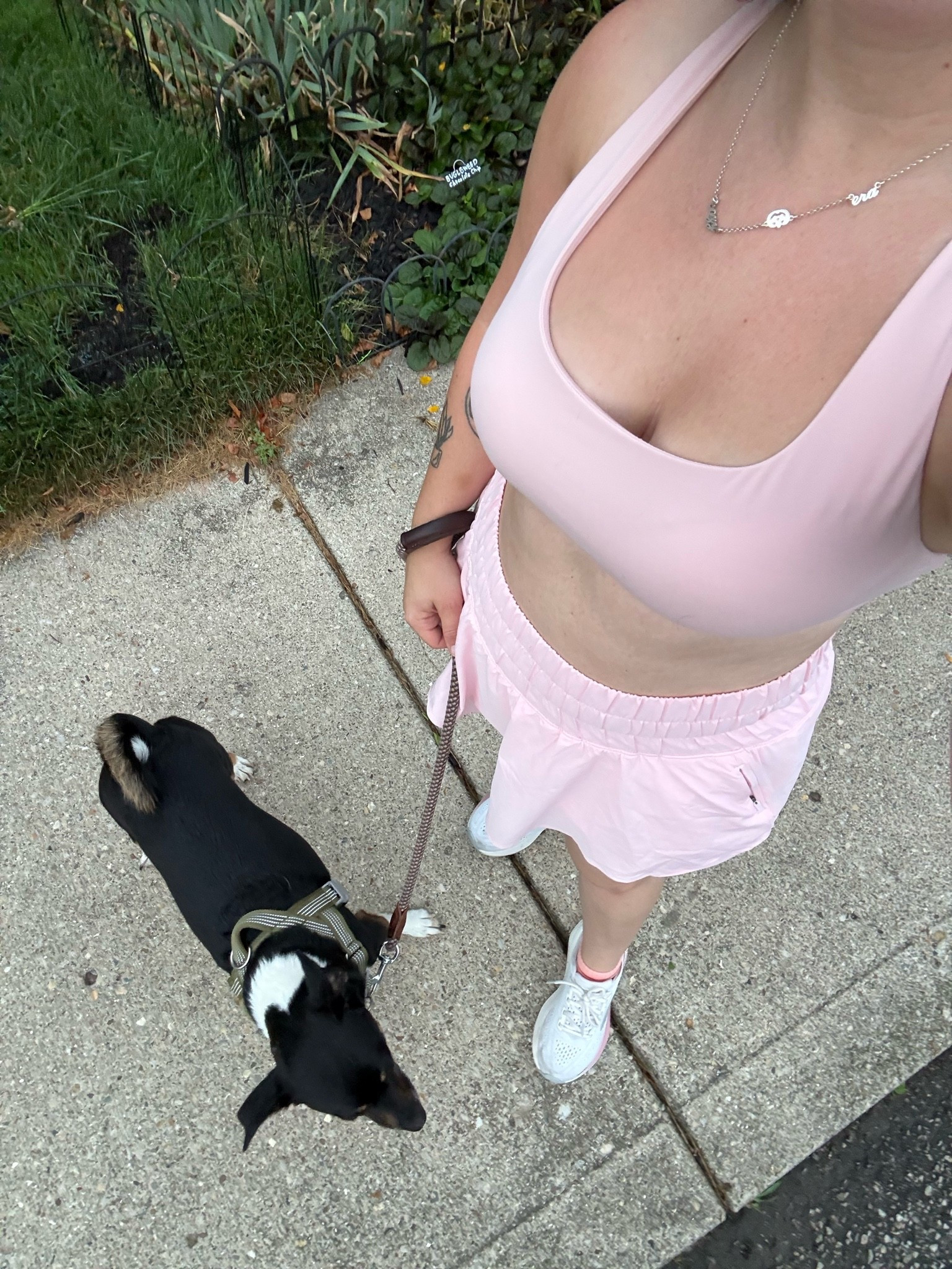 Pink running/walking outfit.

#LTKootd #LTKActive #LTKPetite