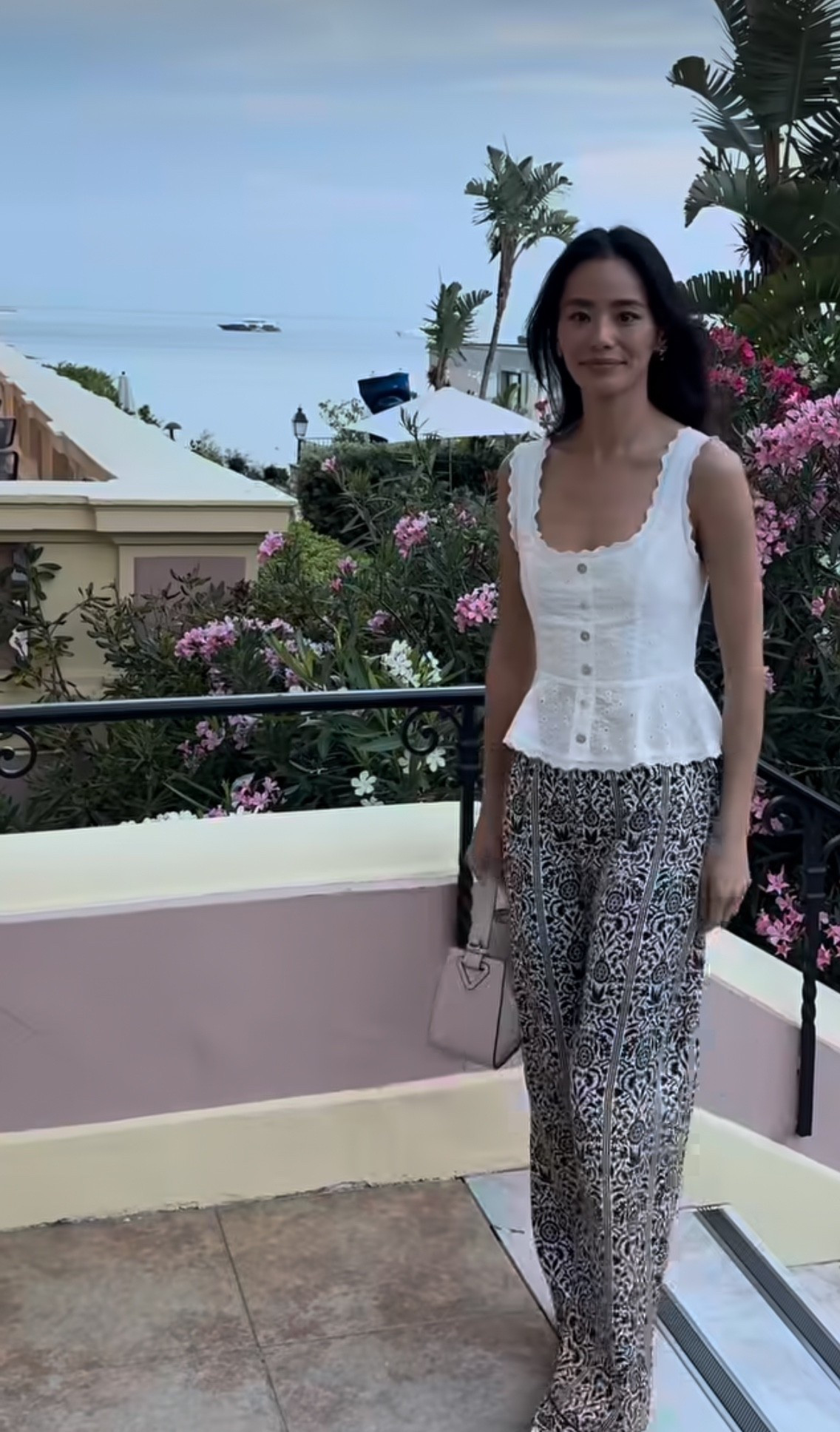 Pretty vacation outfit 💕✨



#LTKFindsUnder50 #LTKFindsUnder100 #LTKStyleTip