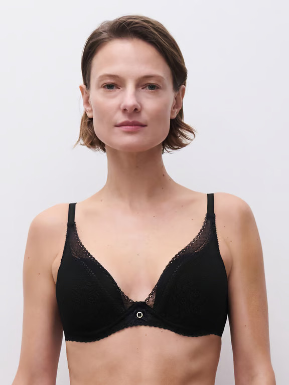 Festivité Lace Plunge Bra Black | Chantelle Lingerie