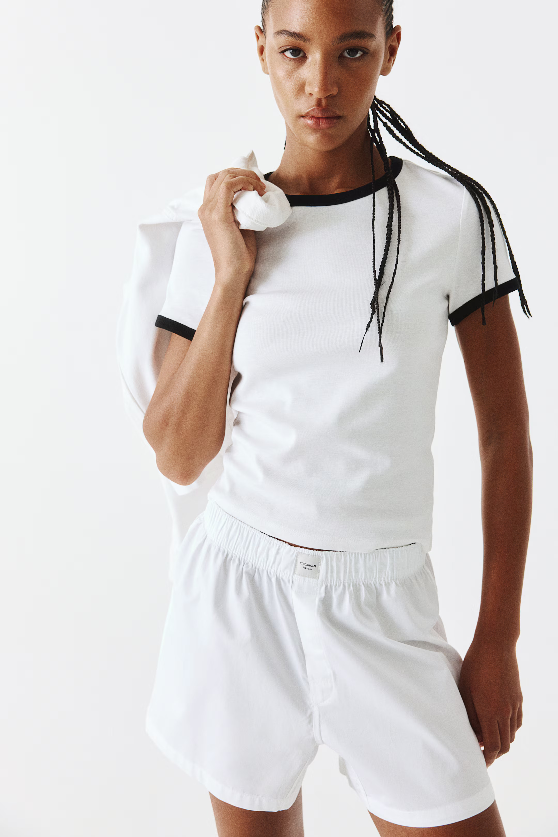 Fitted T-Shirt - White - Ladies | H&M US | H&M (US + CA)