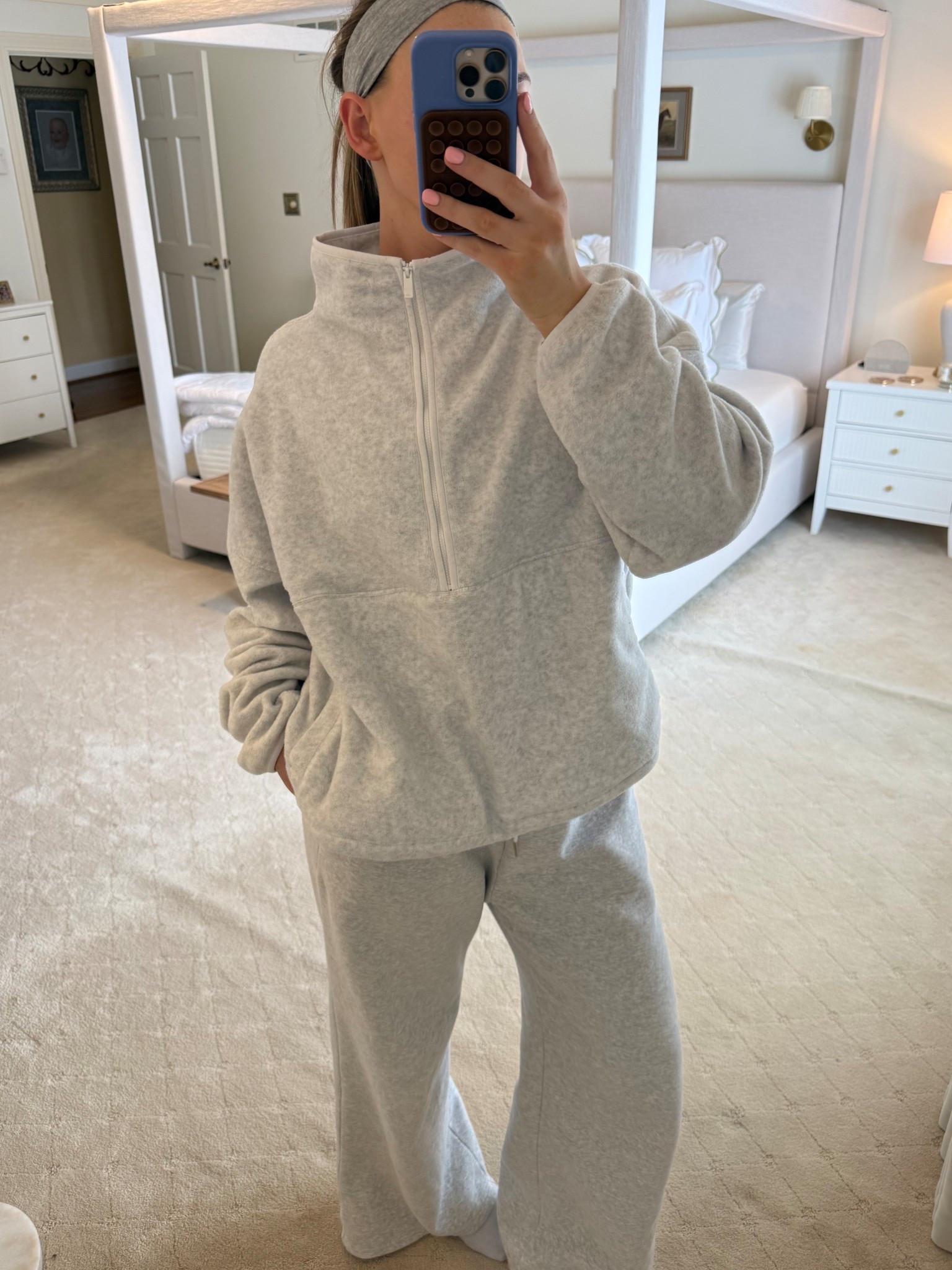 My go to work from home outfit 

#LTKdayinmylife #LTKootd #LTKfitnessgoals