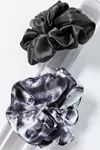 Chloe Oversized Scrunchie Set | Urban Outfitters (US and RoW)