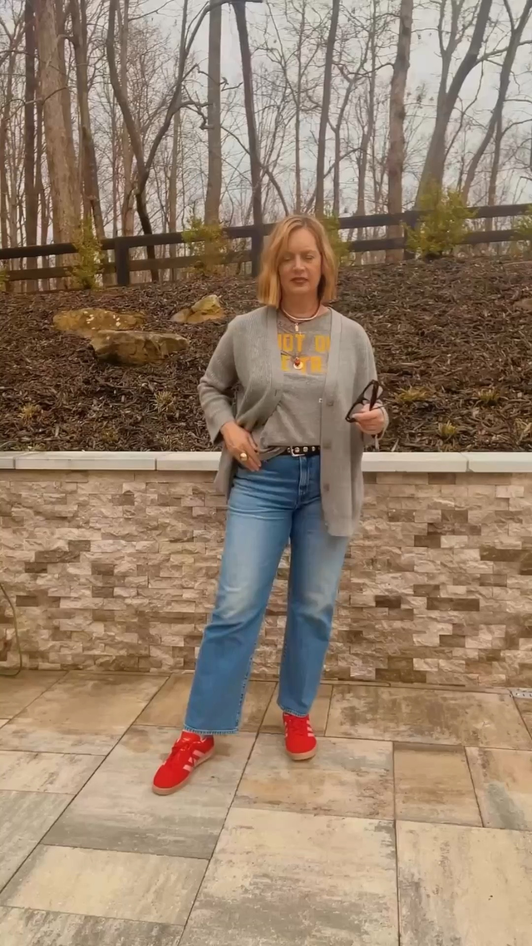 I surprised myself…
This little challenge is really fun. I wore a sweater yesterday that I hadn’t even taken the tags off of yet. I don’t make that a habit, but it did happen. Surprisingly to me, I’ve gotten rid of a ton of stuff. There is something about shopping my closet that is helping me identify or discover my true style. I know what I want my style to be this summer and I’m actually planning my purchases. This has always been more of an impulsive approach. This is totally new for me! I’m on Day 38 and I feel like my options are expanding instead of shrinking. Hard to explain, but true.

#shoppingmycloset #showupinyour50s #modernmidlifecool #secondactstyle #midlifereinvention