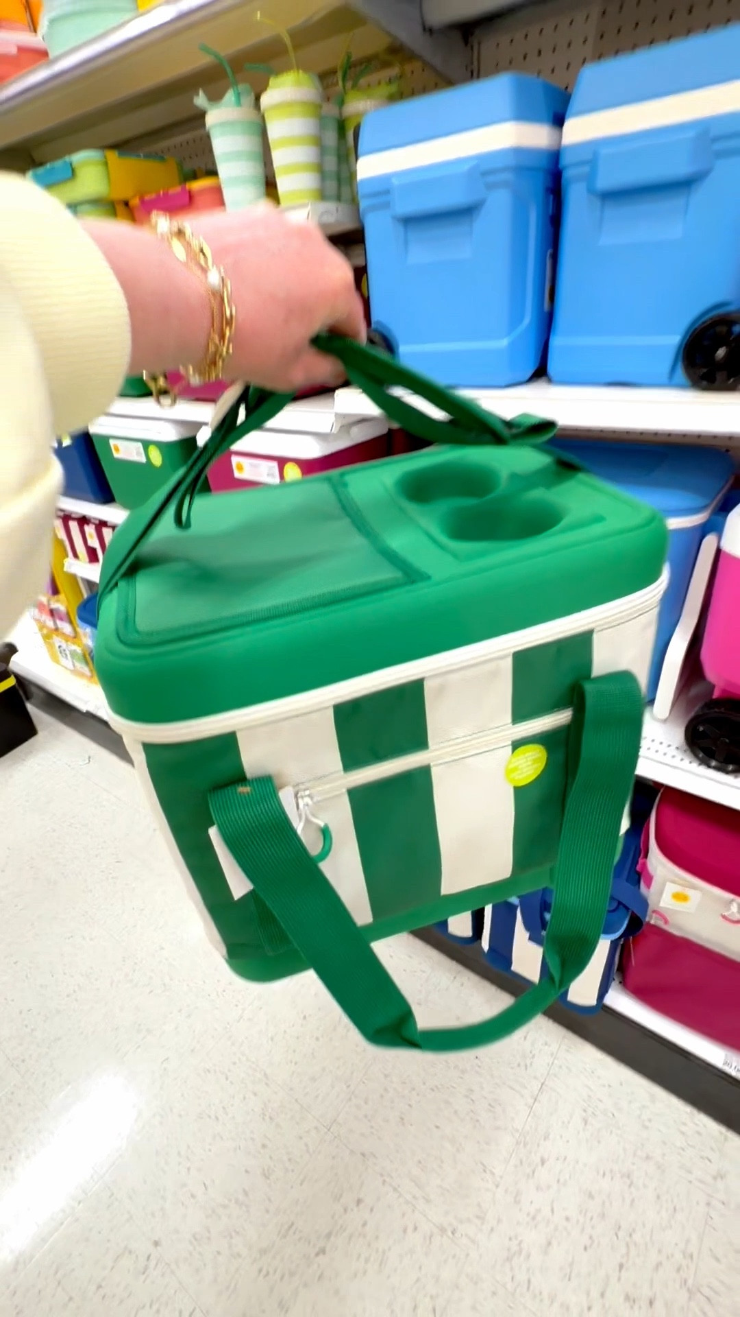 New summer find from @Target! (#ad) Sharing my favorite picks from coolers to my absolute fave electrolyte packets that just made their Target debut!  

#TargetPartner #Target 

#LTKmomlife #LTKHome #LTKSeasonal