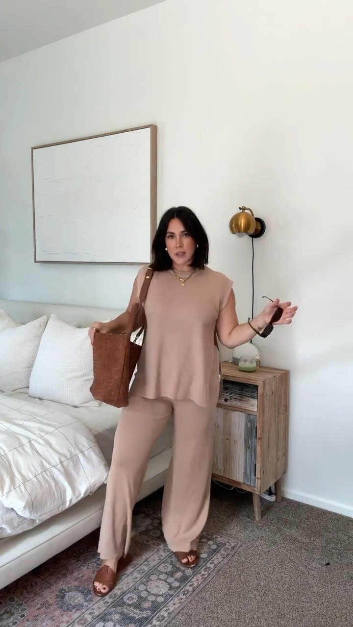 This amazon set is everything! Seriously so chic and cool mom coded and it's so comfortable! Perfect summer set, outfit for running errands, school pickup, everyday, and more! I need it in more colors it's that good!

#LTKootd #LTKMidsize #LTKSeasonal