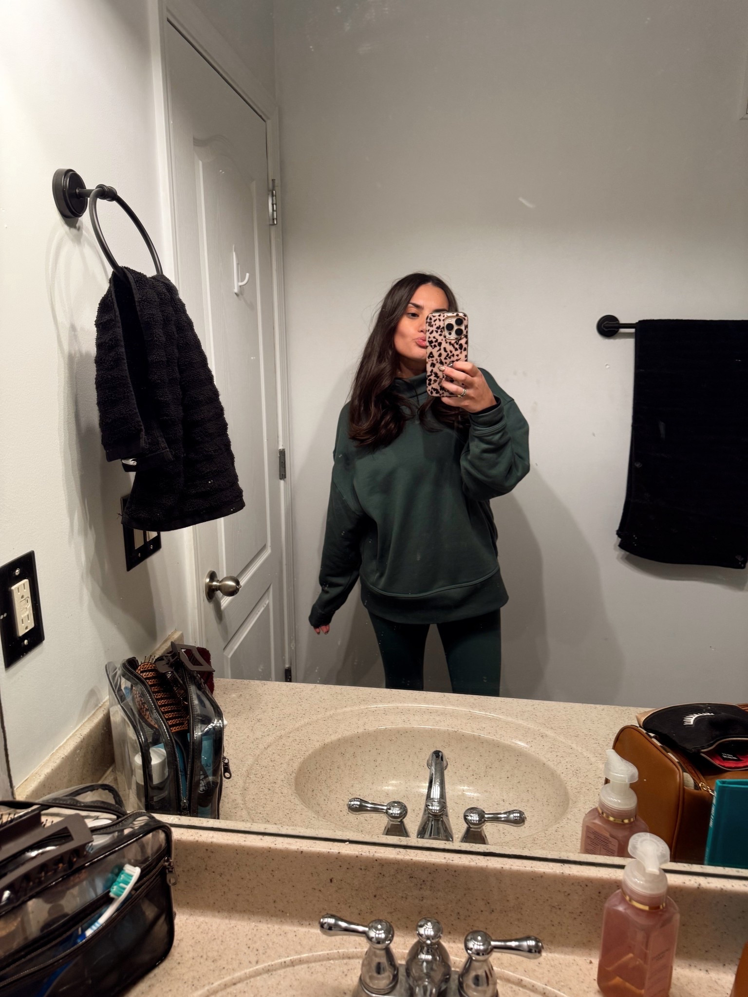 Obsessed with a good matching moment 💚✨ This ALO set is one of my go-to favorites recently! These leggings are like literal BUTTER! 

Wearing:
– ALO Softsculpt High-Waist Legging in Clover Green
– ALO Hazy Mock Neck Pullover in Clover Green

#LTKfit #ALOyoga #MatchingSet #AthleisureWear #CozyChic #OffDutyStyle #whatloloves

#LTKActive #LTKootd #LTKHoliday