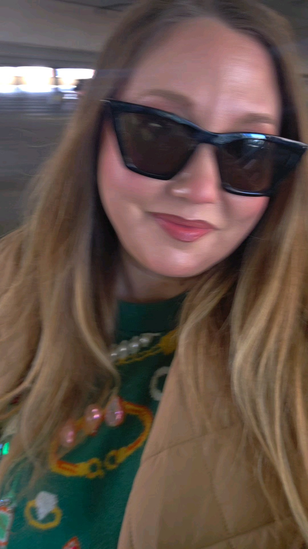 #QueenofSparkles for Date day has already been a big hit 🤣#livinglargeinlilly 

#LTKWatchNow #LTKPlusSize #LTKMens