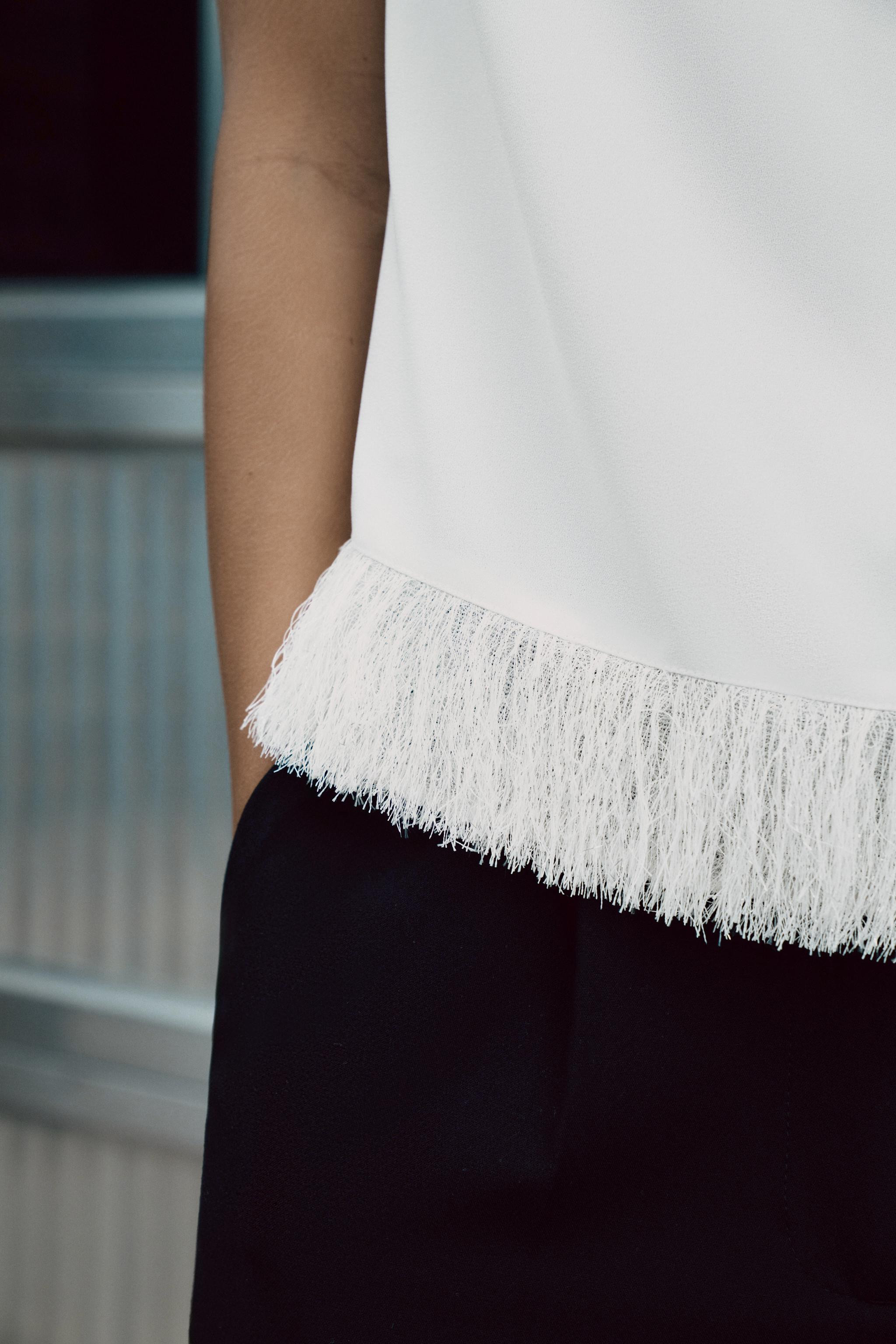 SHOULDER PAD FRINGED TOP | Zara US
