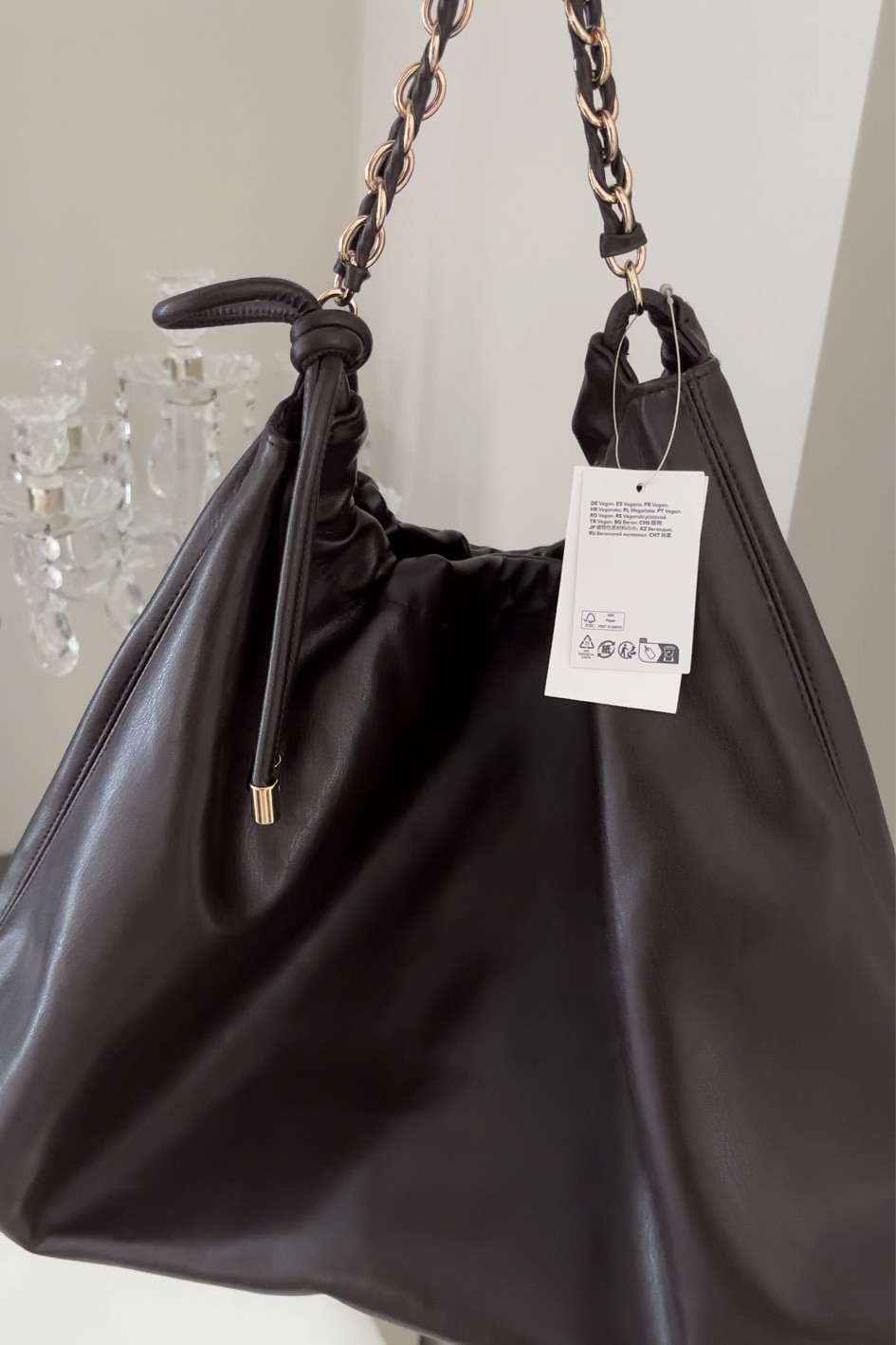 Perfect autumn bag🤎🍂✨

Fall accessories | fall bag | autumn bag | autumn outfit | fall outfit | it bag | viral fashion | viral bag | trending bag | fashion trend

#LTKItBag #LTKSeasonal #LTKStyleTip