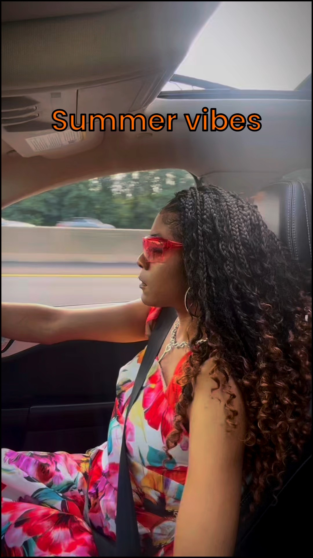 Flower Dress and pink sunglasses: Shein




#LTKFindsUnder50