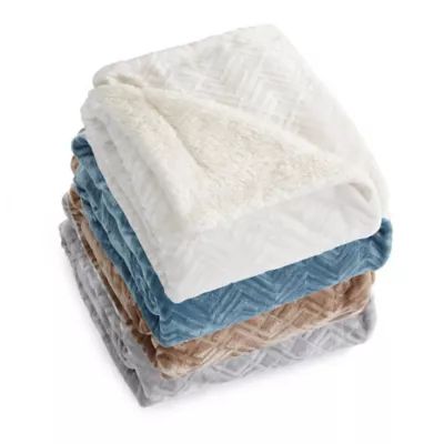 Great Bay Home Ceilo Reversible Throw Blanket | Bed Bath & Beyond