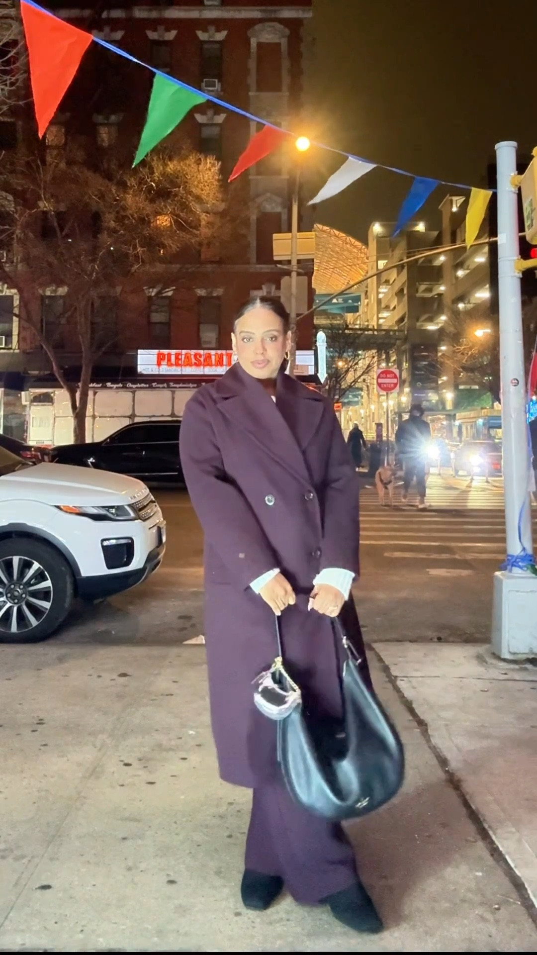 Burgundy on burgundy with an ivory layer to break it up 🤍
An easy, elevated combo I’ll wear on repeat — finished with my black Vevea boots and oversized Kate Spade Nova bag.


#LTKdayinmylife #LTKPetite #LTKootd