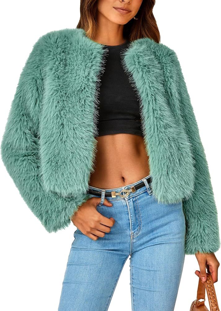 PRETTYGARDEN Women's 2024 Winter Coats Fleece Cropped Jacket Faux Fur Long Sleeve Pockets Shaggy ... | Amazon (US)