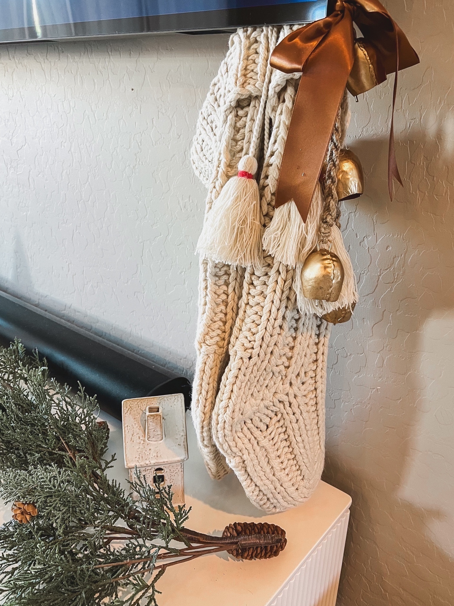 Christmas Decor🎄 

#livingroomchristmasdecor #livingroom #home #christmasdecor #holidaydecor #seasonal #garland #christmasgarland #hearthandhand #magnoliachristmasgarland #pineconegarland #ceramichousevillage #wondershop #targethome #targetsale #targetsalefinds #targetdeals #targetfinds #targetmagnolia #decorinspo #decorideas #targetstockings #hearthandhandstockings #christmasgarland #bells #christmasbells #vintagebells #amazonhome #amazonfinds #amazonribbons #amazonchristmasdecor #amazonmusthaves #decorationideas #christmasdecoration

#LTKHoliday #LTKHolidaySale #LTKSeasonal