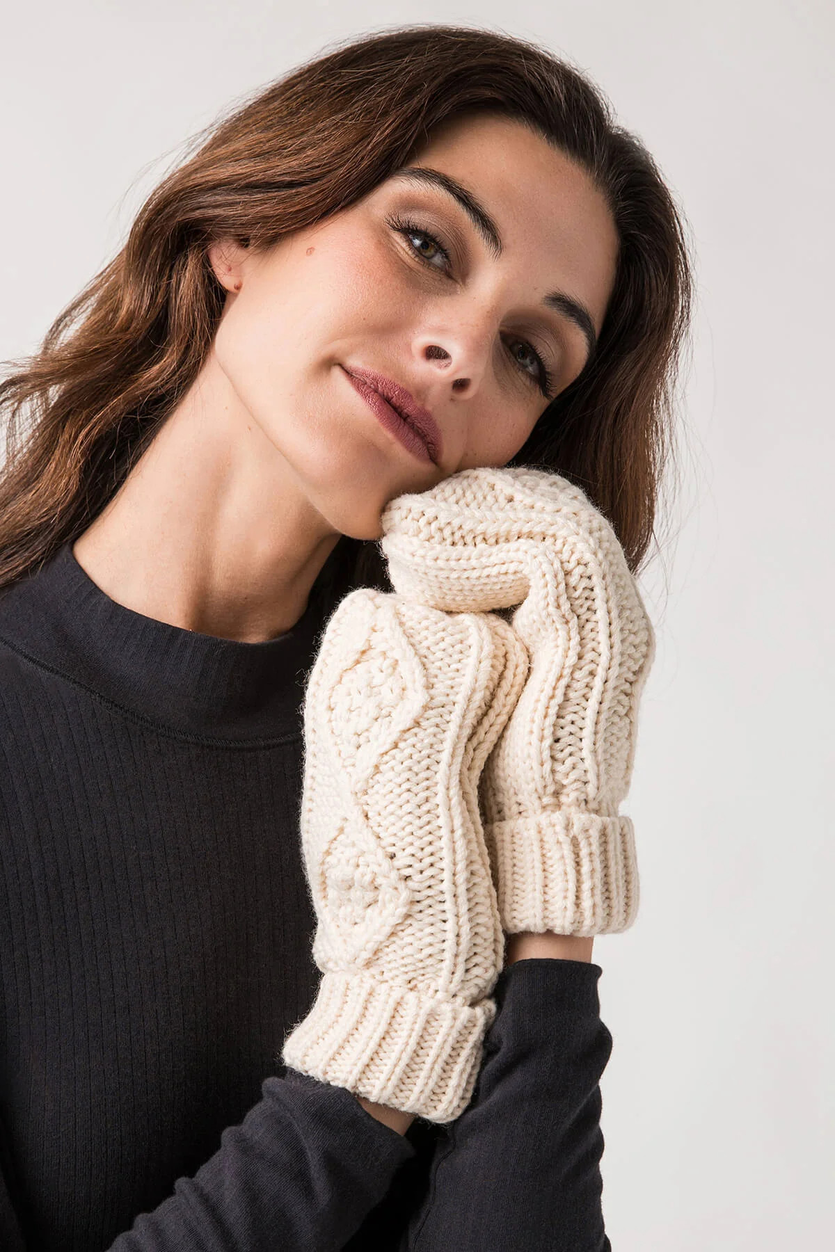 Panache Beige Cable Knit Mittens | Social Threads