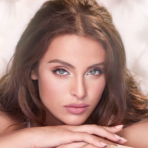 MakeupCheekBlushPowder BlushCHEEK TO CHIC | Charlotte Tilbury (US)