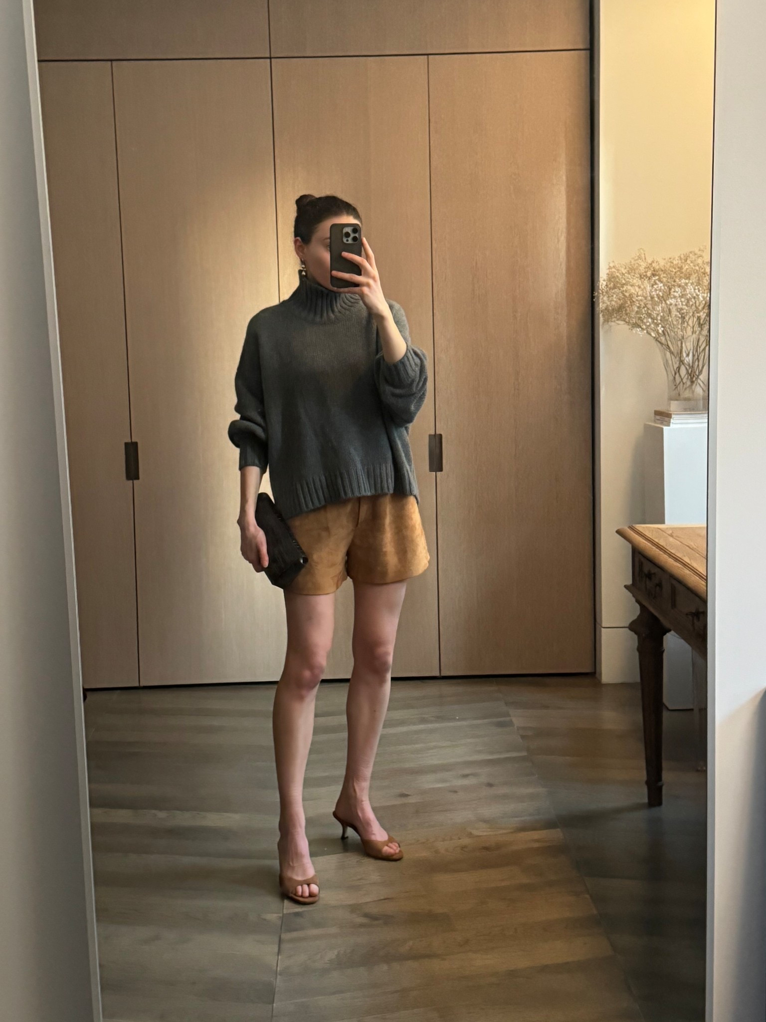 Took a medium in the sweater for a boxier fit

#LTKShoeCrush #LTKStyleTip #LTKItBag