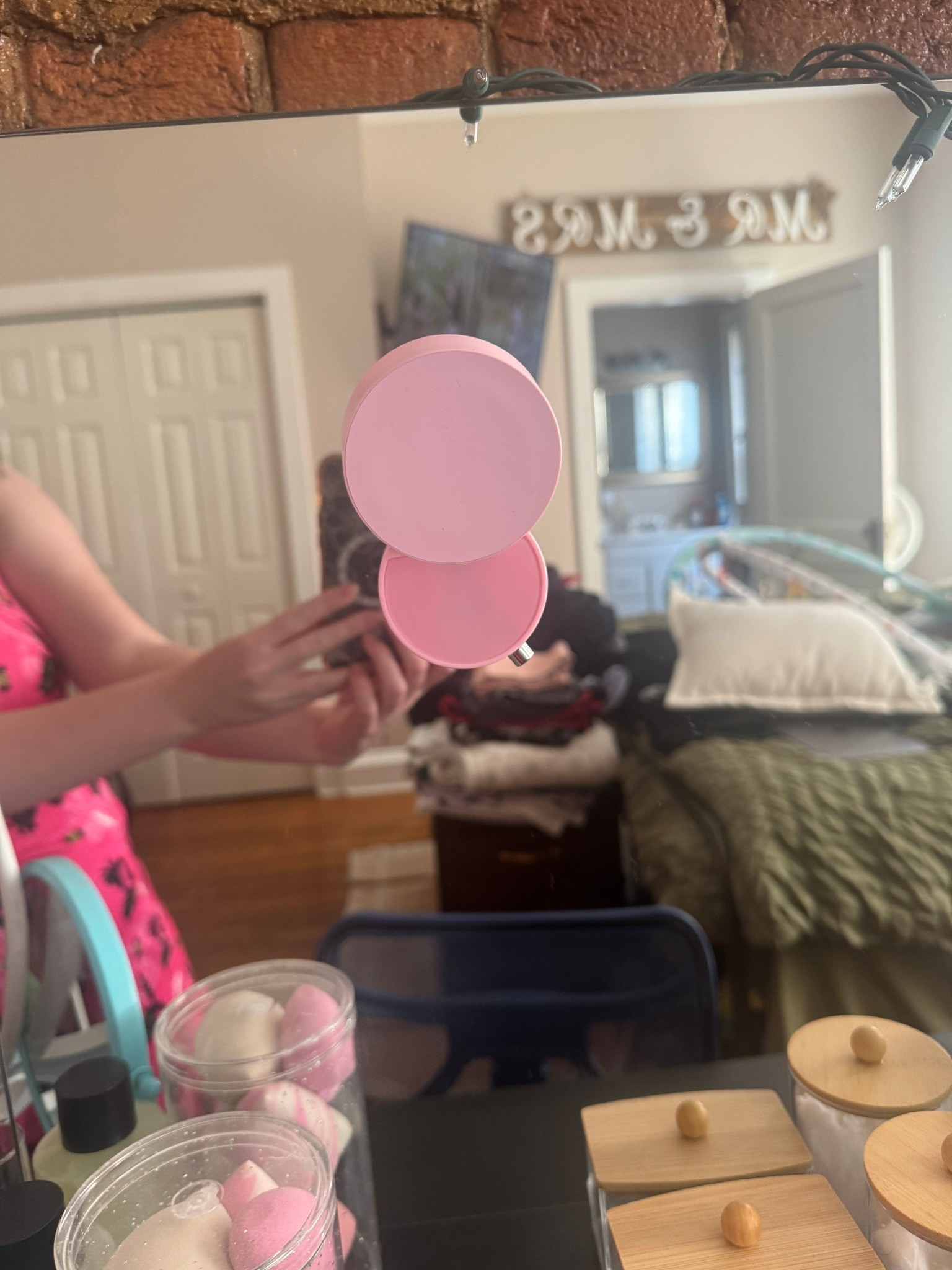 Phone mount for influencers!!! 

#LTKFindsUnder50 #LTKU #LTKSaleAlert