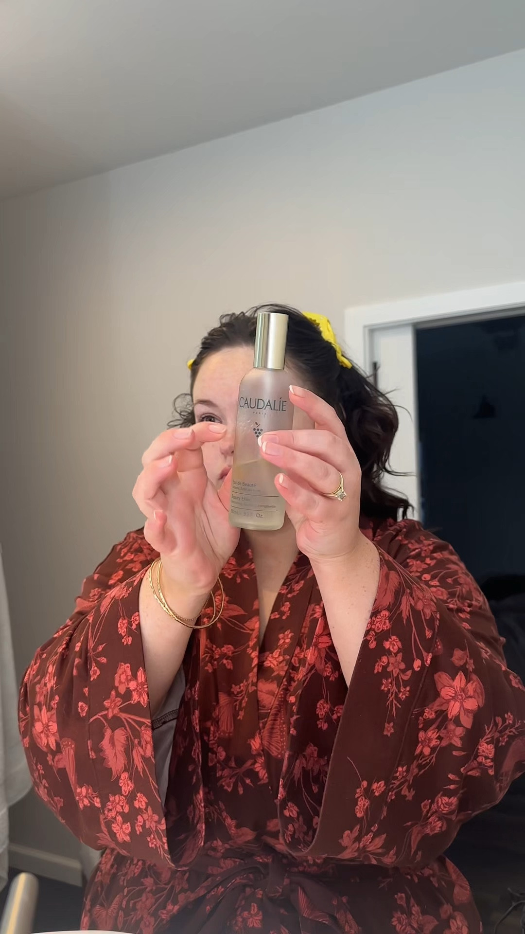 morning skincare 🤍🧴 obsessed with this combo for glowy glass skinn

#LTKHome #LTKBeauty #LTKPlusSize