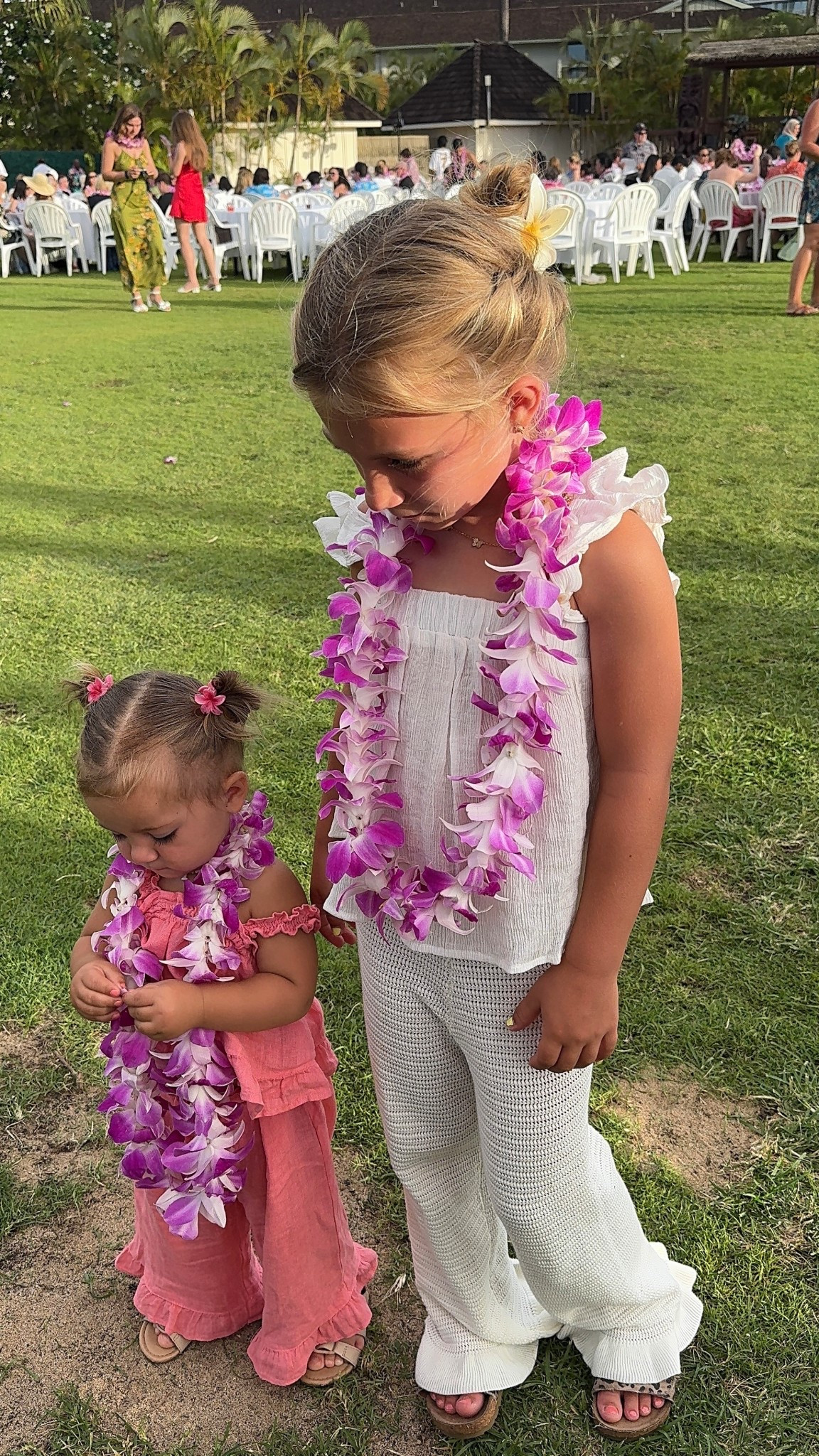 The girlies 💗


Toddler style
Girls outfit
Travel
Family 
Vacation 

#LTKFamily #LTKSwim #LTKKids