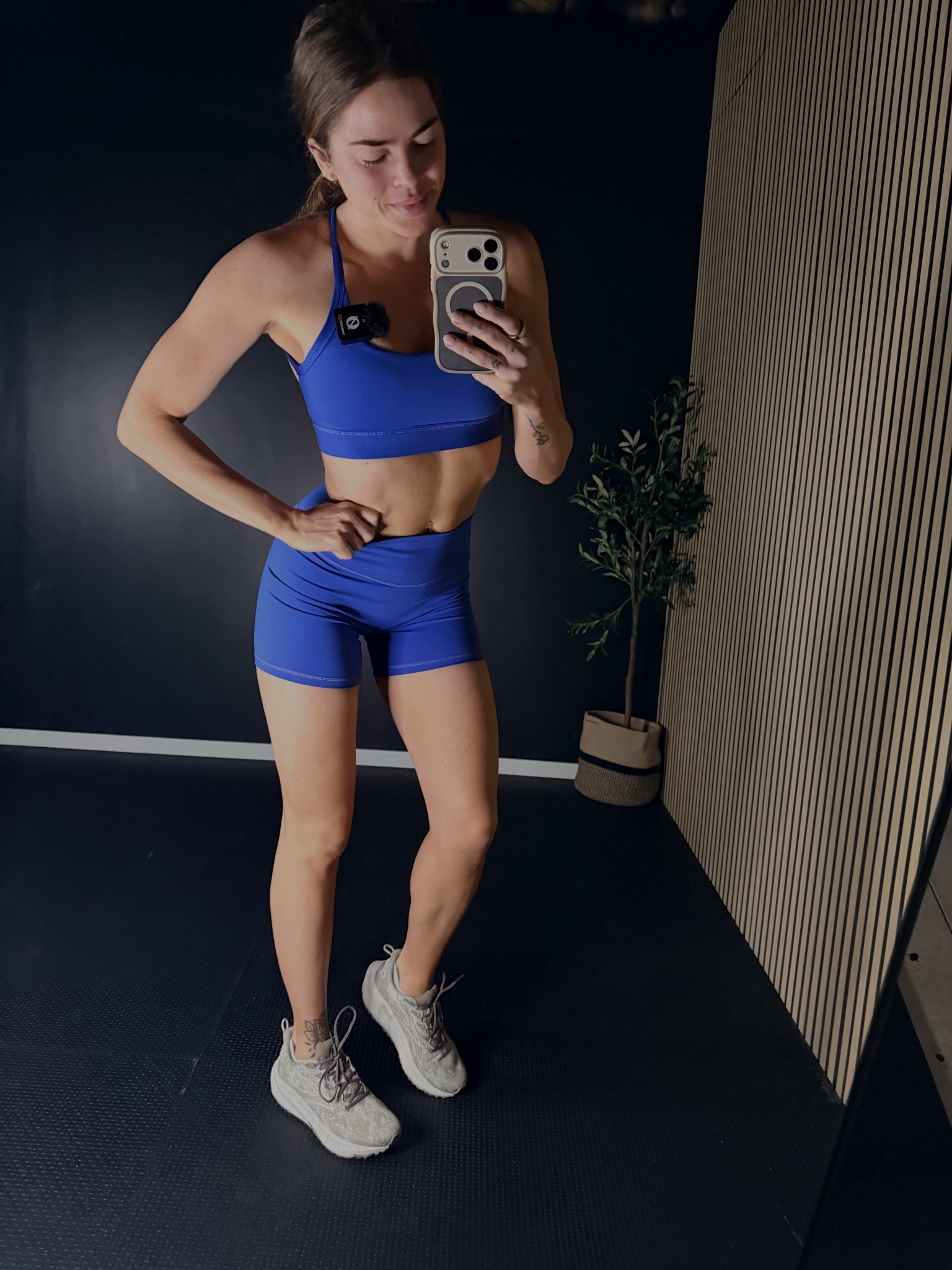 Gym fit and new running shoes for trails and hikes 👀🤎

#LTKfitnessgoals #LTKActive #LTKdayinmylife