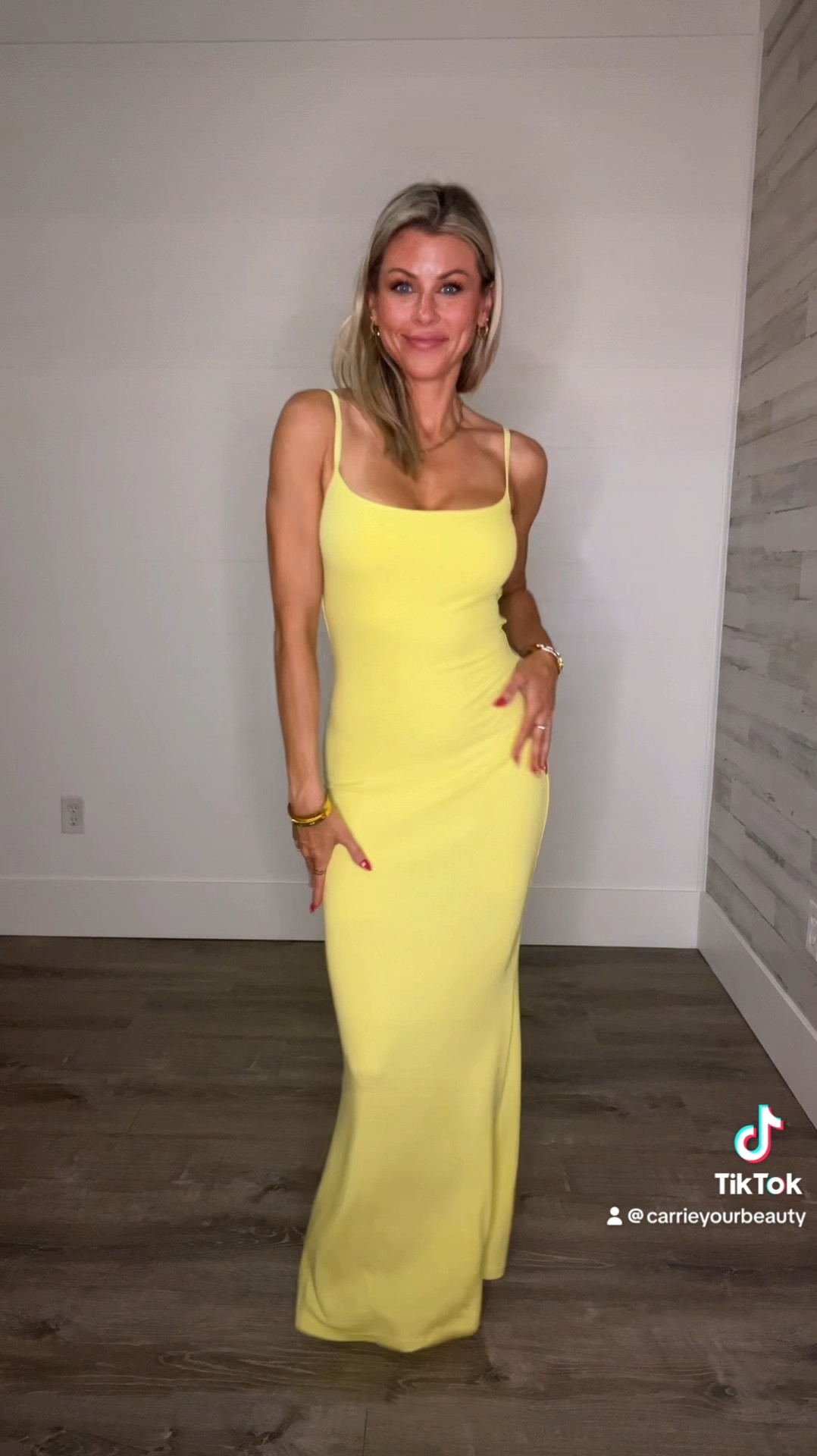 Hello yellow 💛 Wearing a size small in the yellow and pink, and XS in purple. 

#LTKSeasonal #LTKFindsUnder100 #LTKOver40