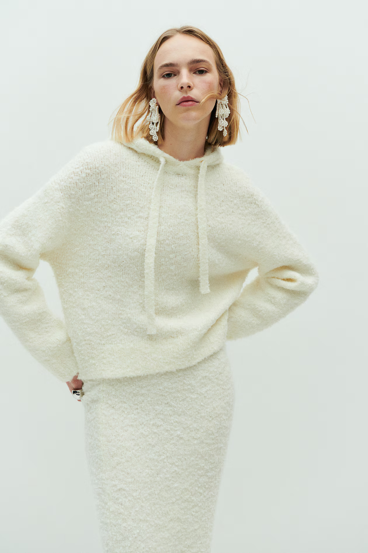 Bouclé-Knit Hoodie - Cream - Ladies | H&M US | H&M (US + CA)