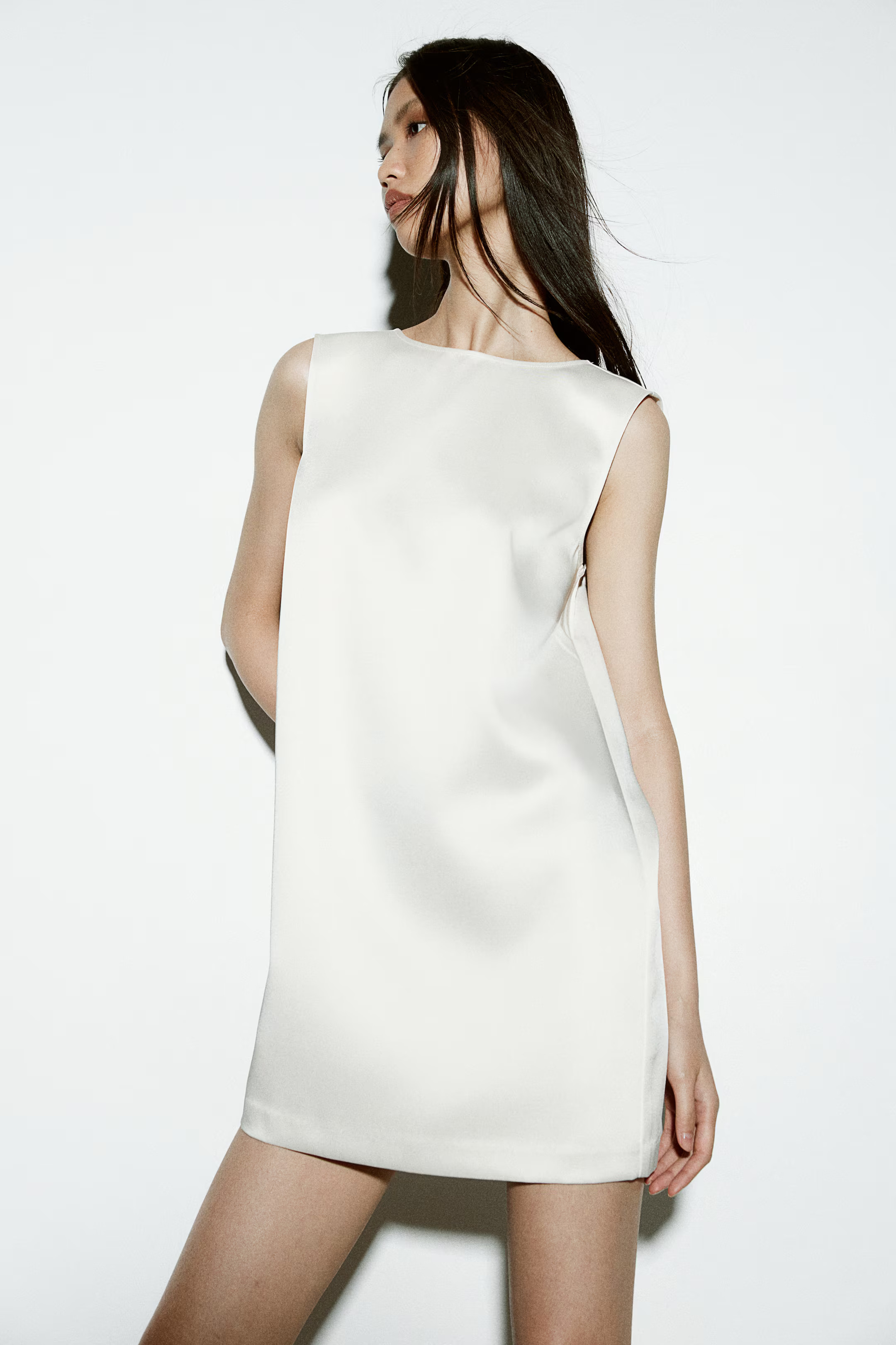 Dress with Low-Cut Back | H&M (US + CA)