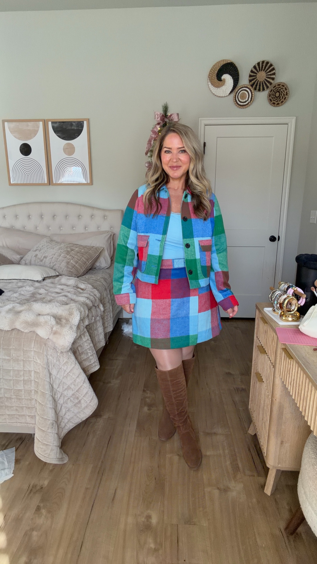 Leopard dress size large 
Plaid jacket size medium
Plaid skirt size 12
Burgundy sweater size large 
Plaid skirt size 12
Boots tts 