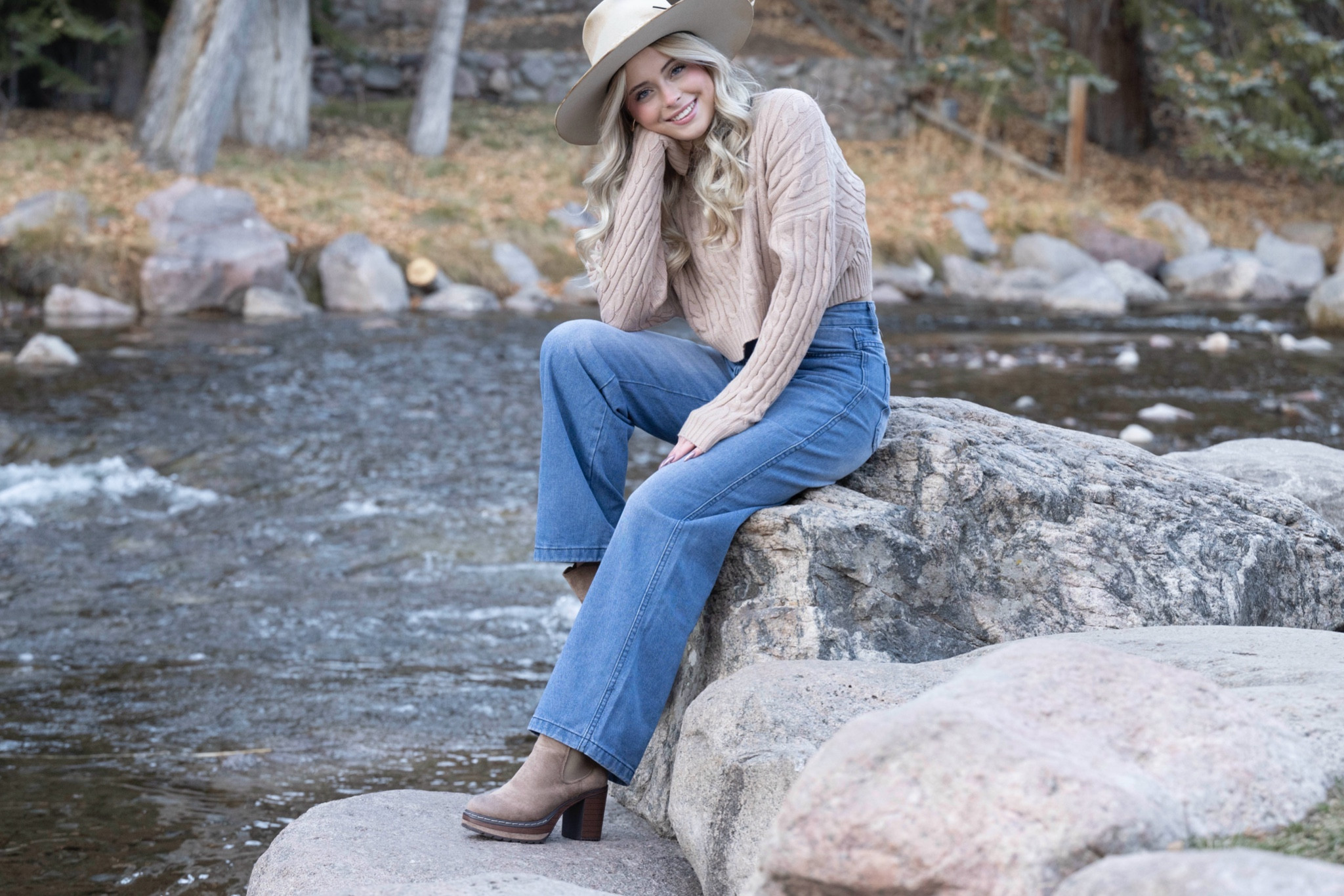 Sweaters all season long🏔️🏔️

#LTKfindsunder50 #LTKshoecrush #LTKfindsunder100