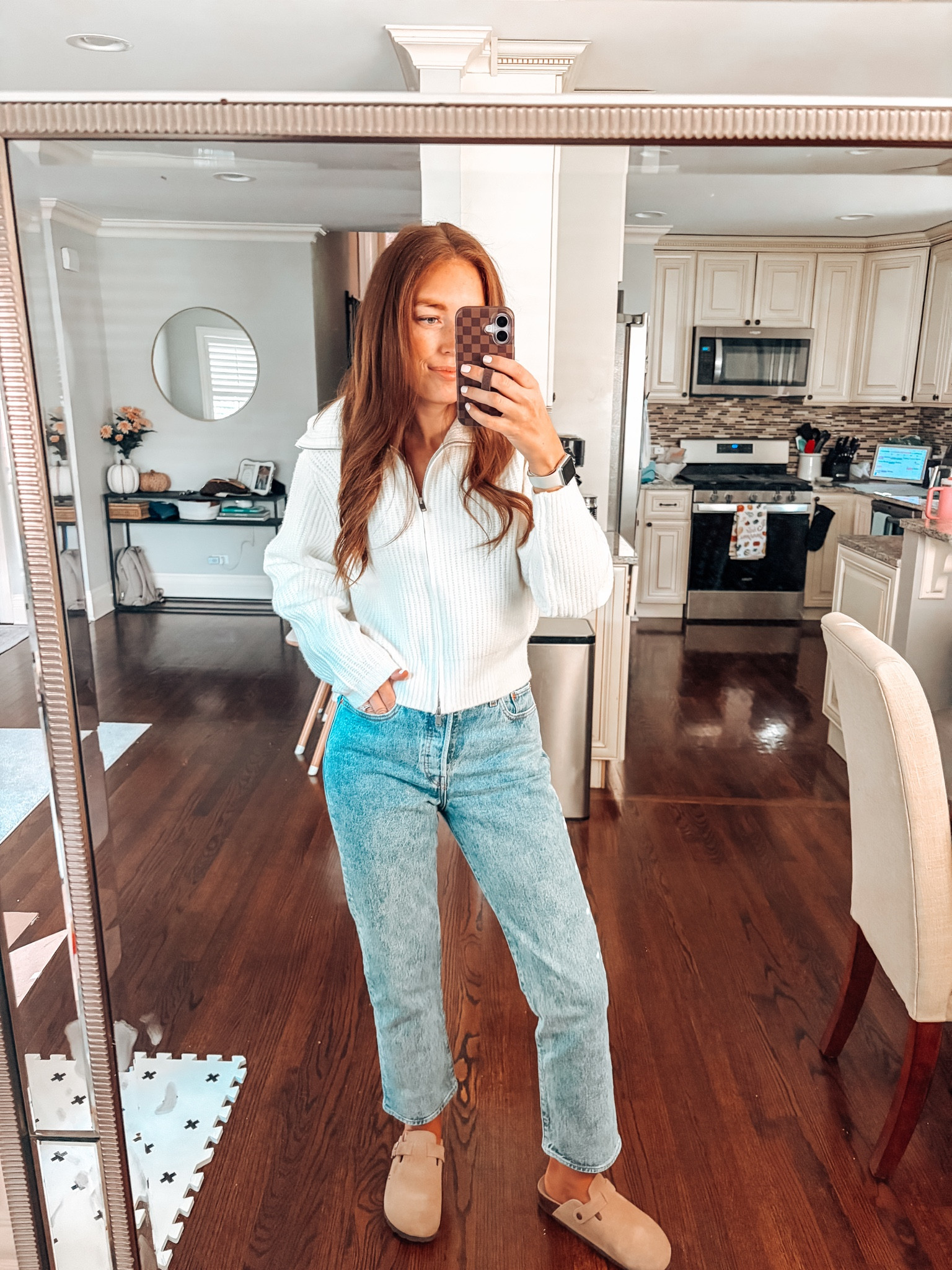 Wearing size M in top. Comes in multiple color

Sweater / jeans / fall outfit / teacher outfit

#LTKSeasonal #LTKWorkwear #LTKStyleTip