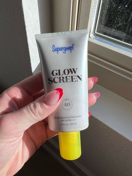 Current sunscreen favorite! 

Has the prettiest shimmer and tint to it!

Supergoop, sunscreen

#LTKSeasonal #LTKswim #LTKbeauty