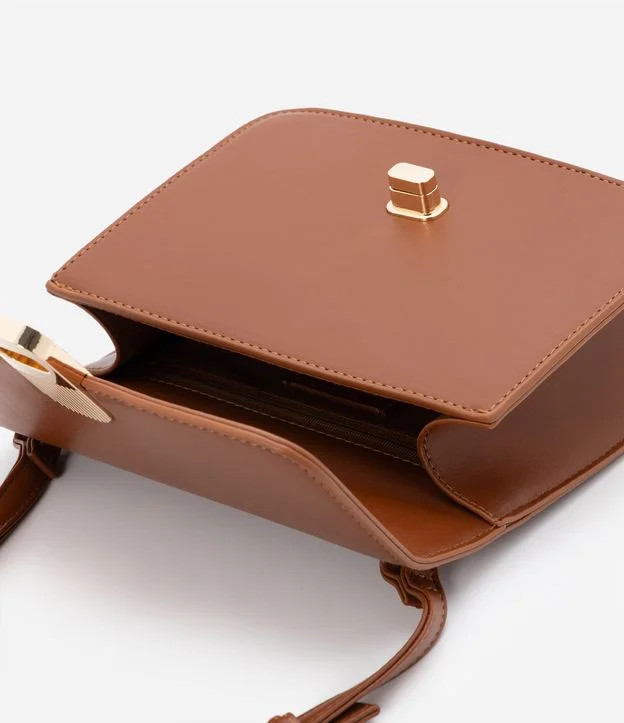 Bolsa Transversal em Pu com Tampa e Locker de Metal Marrom | Renner (BR)