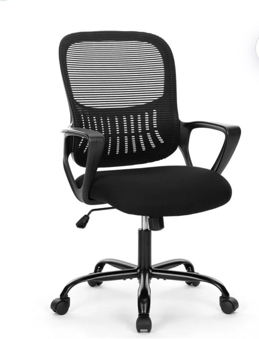 Silla para mis clientas en mi estudio de uñas 

#LTKdayinmylife #LTKvlog #LTKselfcare