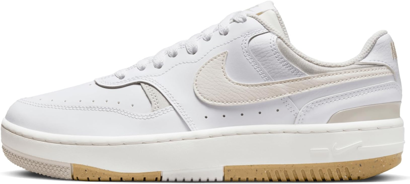 Nike Women's Gamma Force Shoes | Amazon (US)