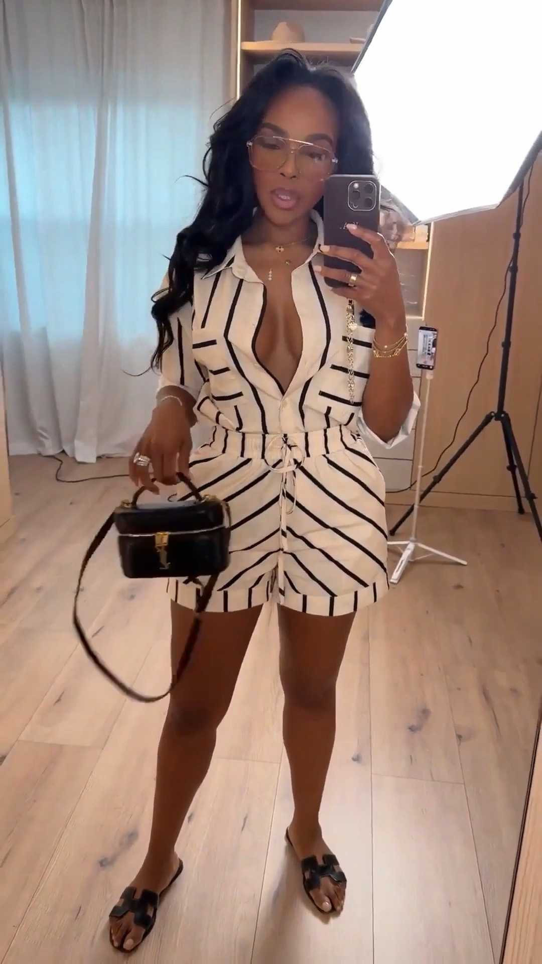 Scroll to shop! Easy fall transition outfit women✨ Everything from this look is linked below. 👇🏽    

Wearing: Size Small | 5’4” | 140 lbs  

📲   Download the FREE LTK app & follow me (@kirasfashionfinds) to shop all my daily finds.

#LTKootd #LTKPetite #LTKU