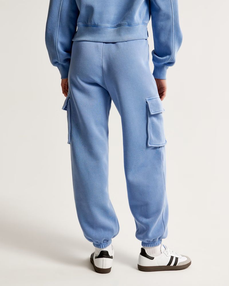 Essential Oversized Cargo Sunday Sweatpant | Abercrombie & Fitch (US)