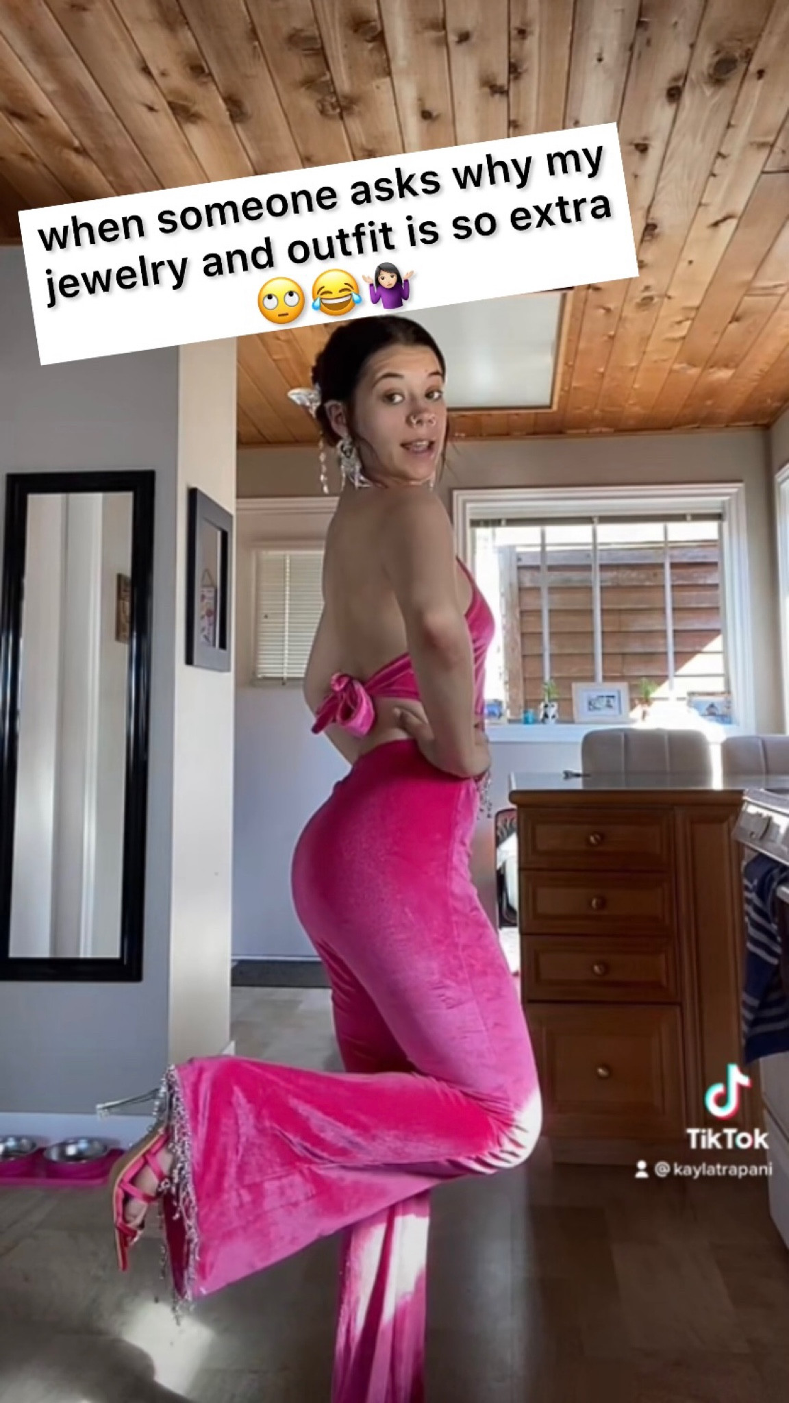 I'm obsessed with this pink SHEIN Butterfly Embroidery Patched Rhinestone Fringe Halter Top & Pants Set! I also got Open Toe Bow Tie Decor Lucite Heel Sandals that match the outfit perfectly! I completed my outfit with some trendy accessories such as a butterfly hair clip, dangly heart earrings and a ton of face/body jewelry. Everything I'm wearing is linked below. As for the items that were sold out or I couldn't find an exact match for, I linked very similar items. 
  

#LTKhome #LTKstyletip #LTKSeasonal