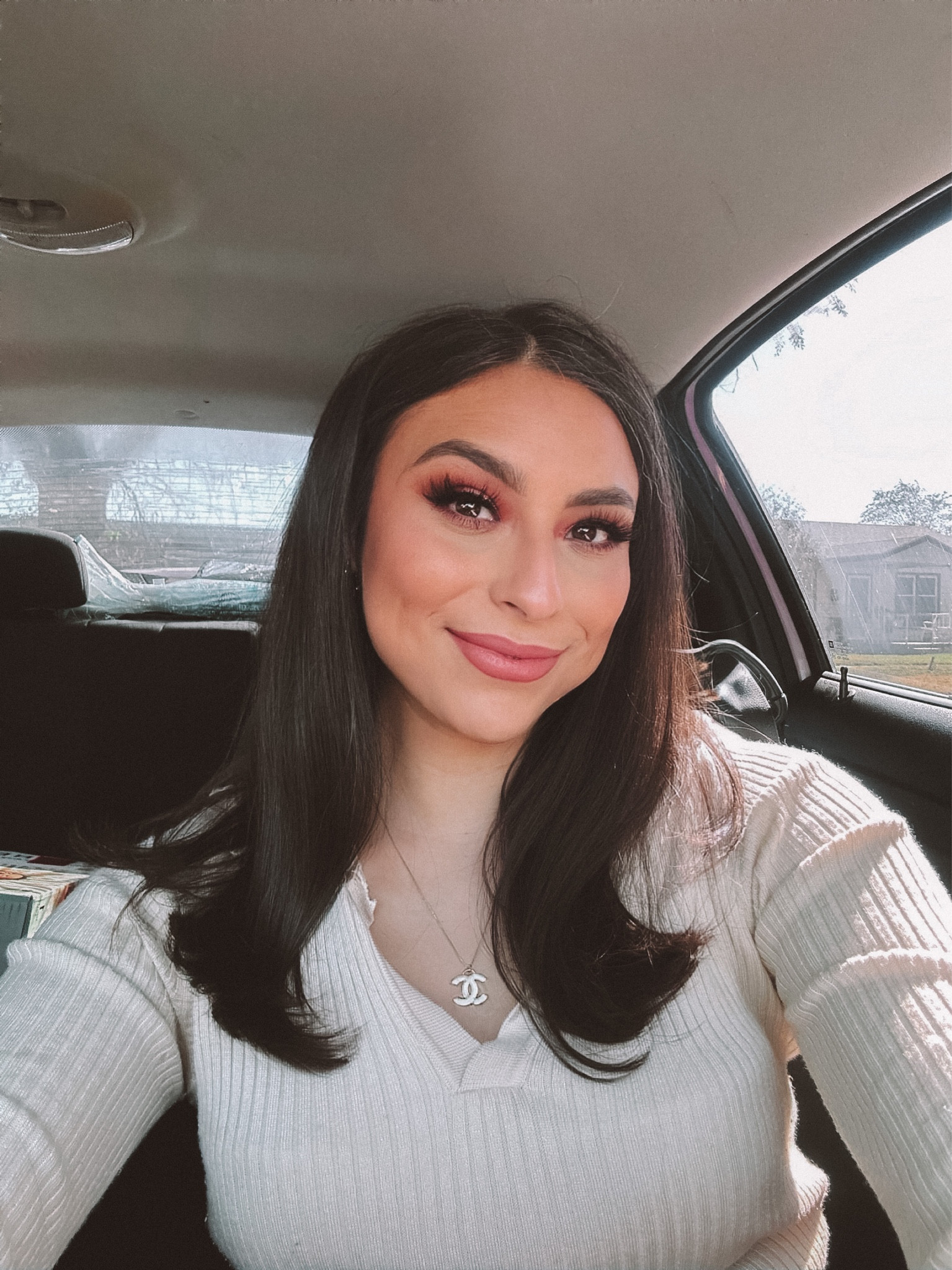 *Flips hair.* I’m obsessed with my new cut! I definitely wanted something shorter for fall and it’s perfect 🤎 Linked my makeup products used for y’all on my LTK. 

Products used:
Foundation - @chanel.beauty , Les Beiges Healthy Glow

Concealer - @toofaced , Born this way multi- use sculpting concealer & @winylux.official peeper perfect

Setting Powder - @lauramercier , Talc Free translucent powder

Bronzer / Blush - @pixibeauty , On-the-Glow - Ruby & Rich Glow

Highlighter - @ofracosmetics , Blizzful

Setting Spray - @urbandecaycosmetics , all nighter & @pixibeauty Glow mist

Lips stick - @merit , shade Millennial

#LTKbeauty #LTKHoliday #LTKfindsunder50