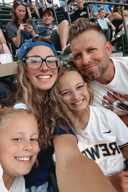 Brewer game 🧢⚾️

#LTKFindsUnder50 #LTKTravel #LTKStyleTip